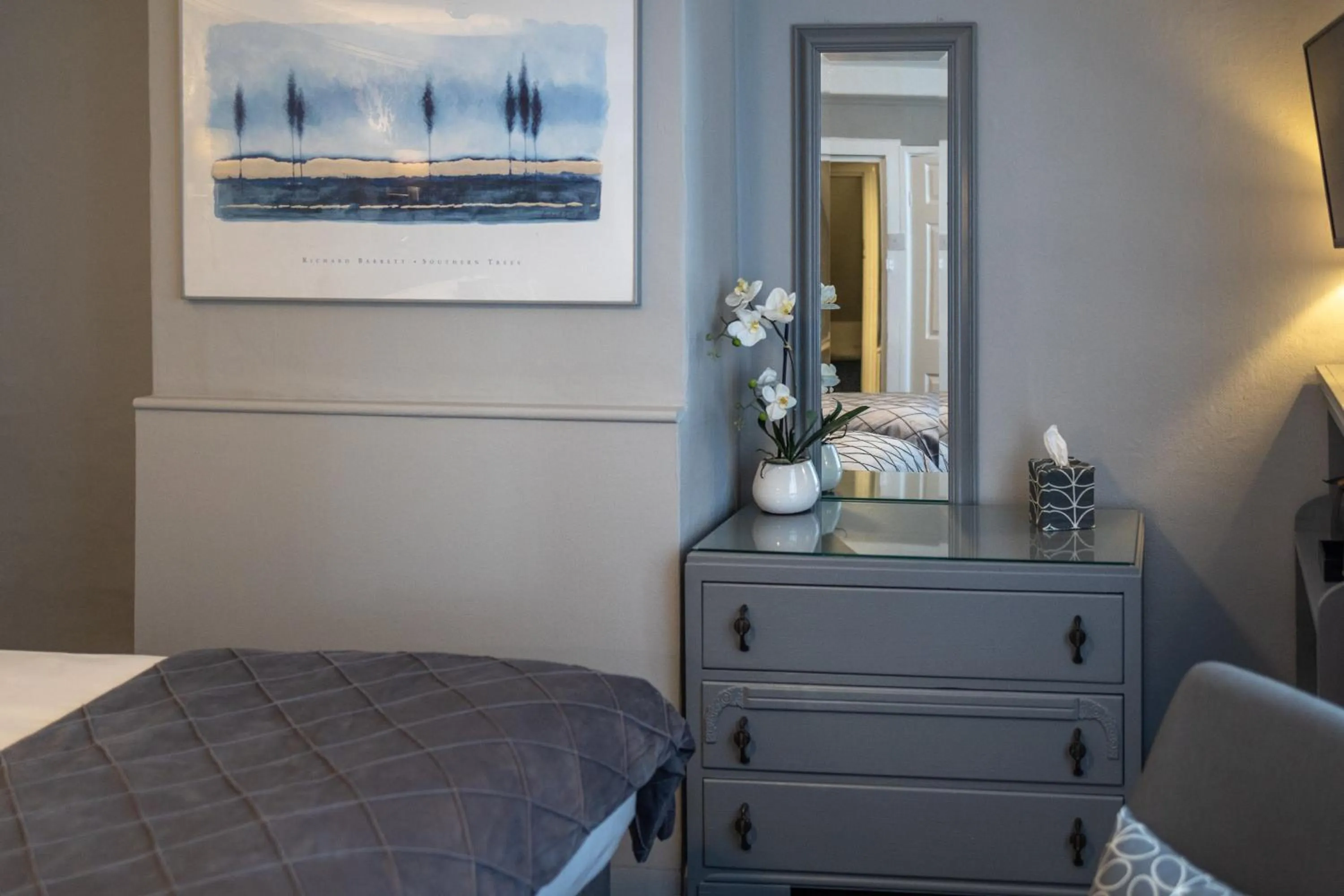 Bedroom, Bed in Gloucester House