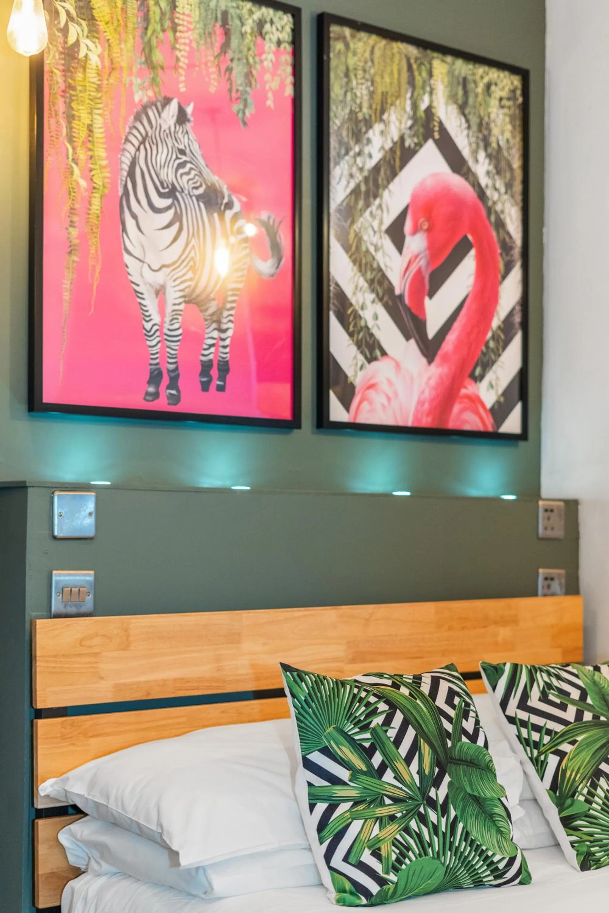 Bed in One Broad Street