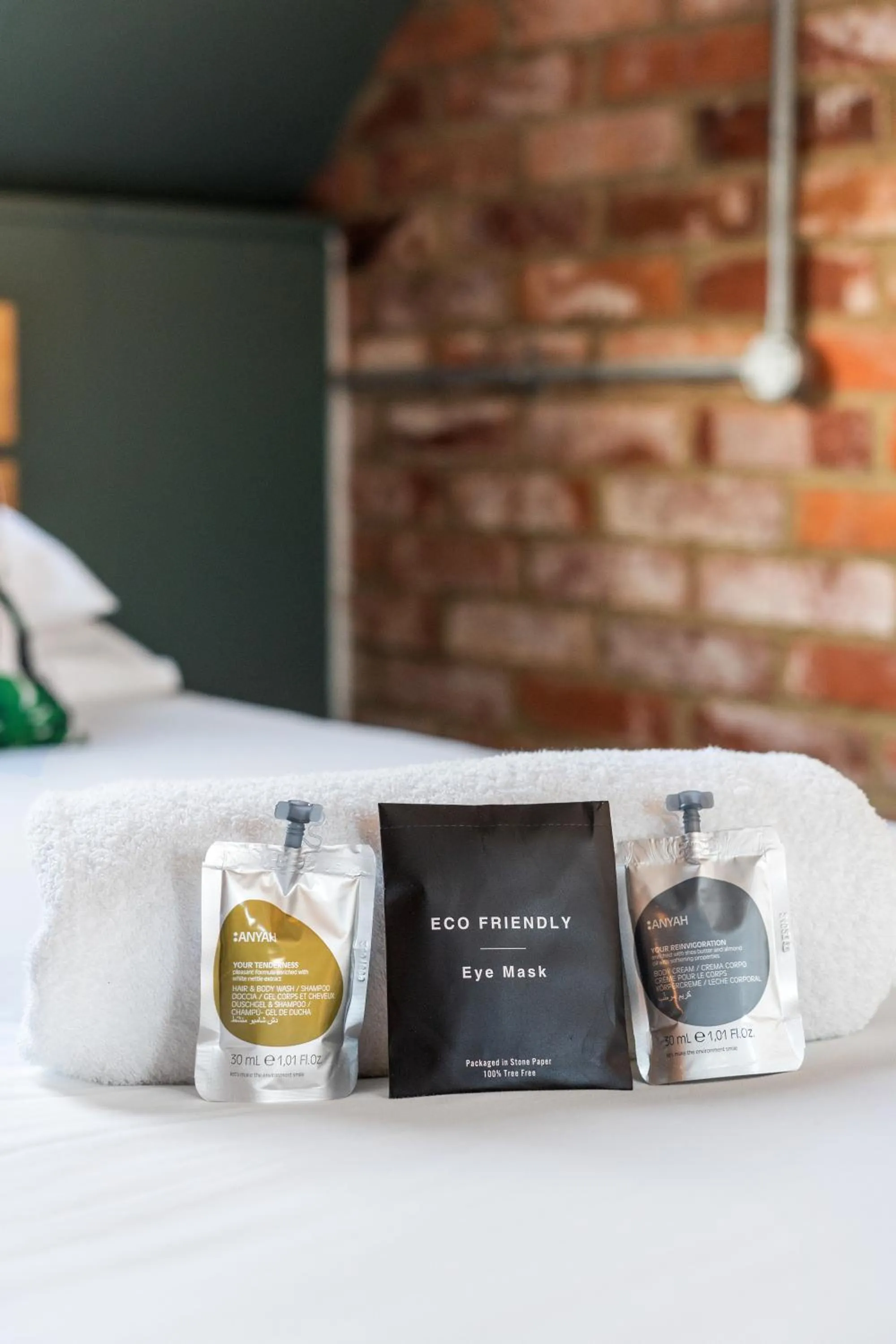 Bed in One Broad Street