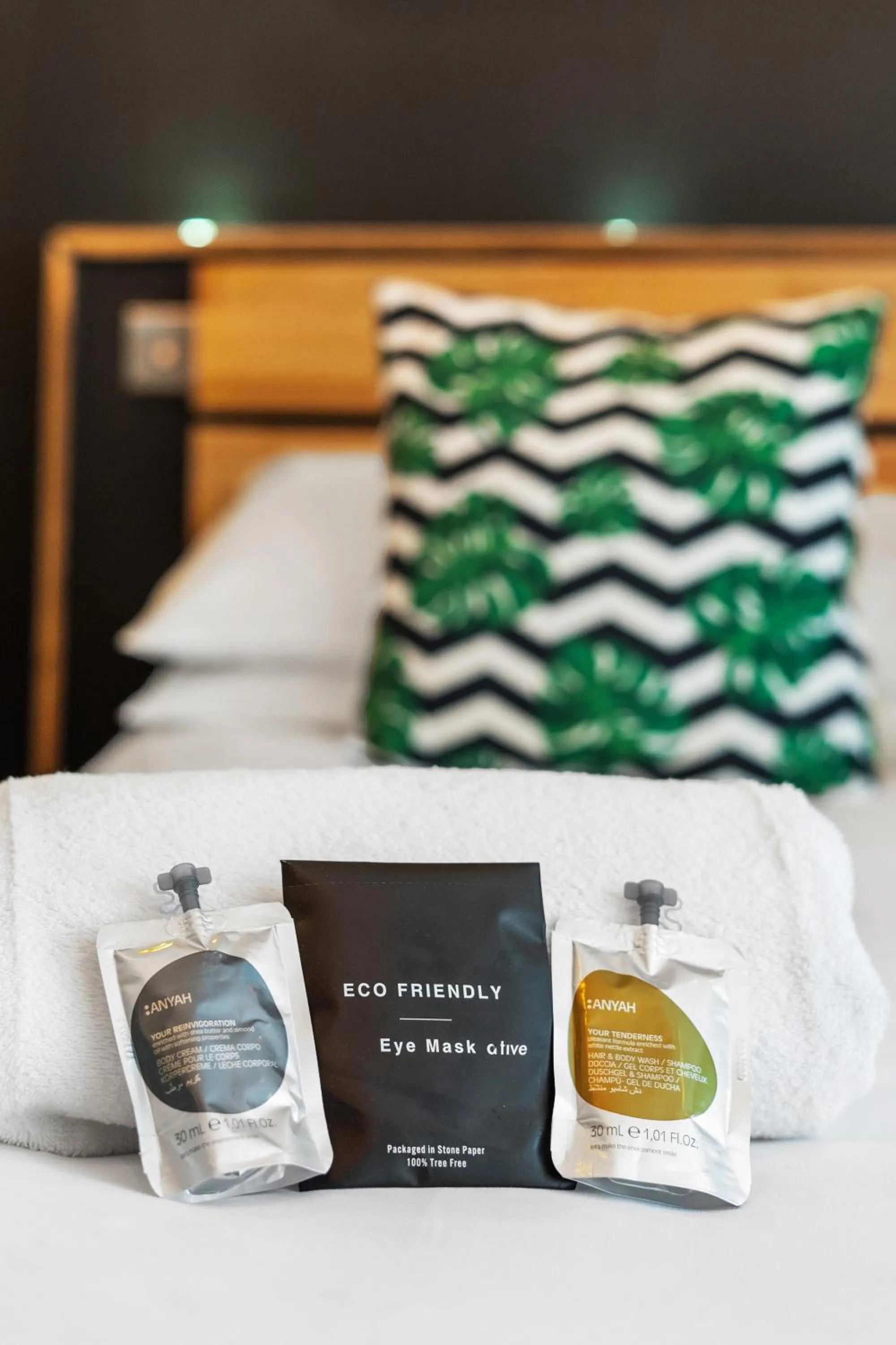 Bed in One Broad Street