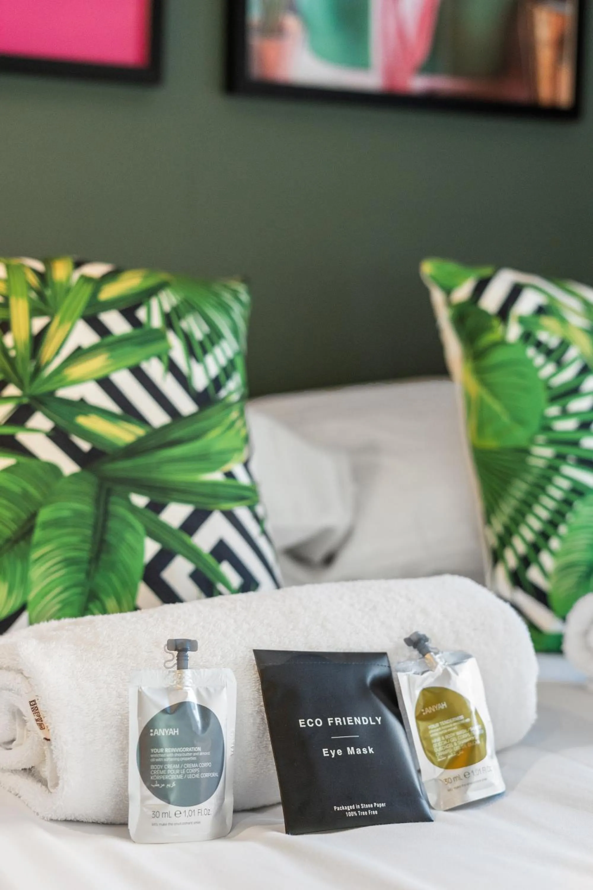 Bed in One Broad Street