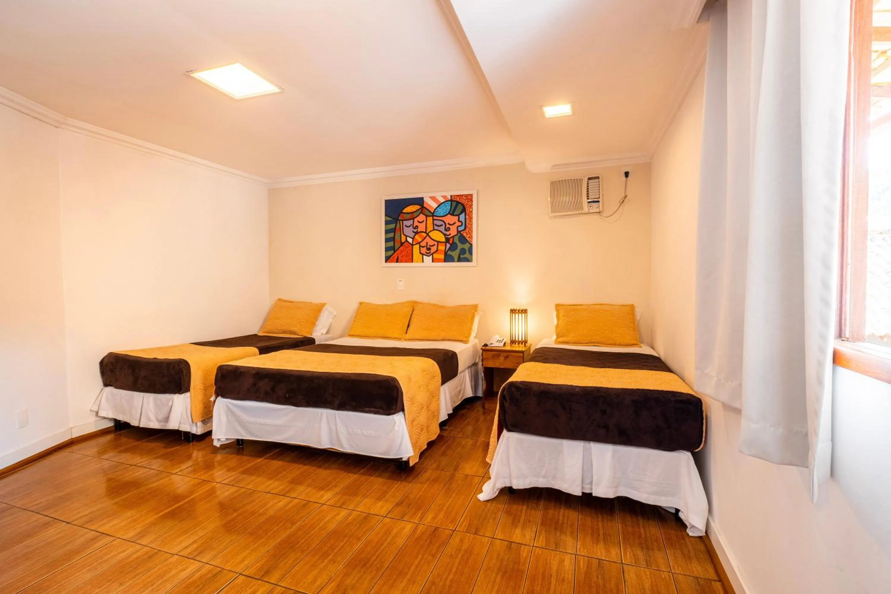 Bed in Hotel Serra Everest