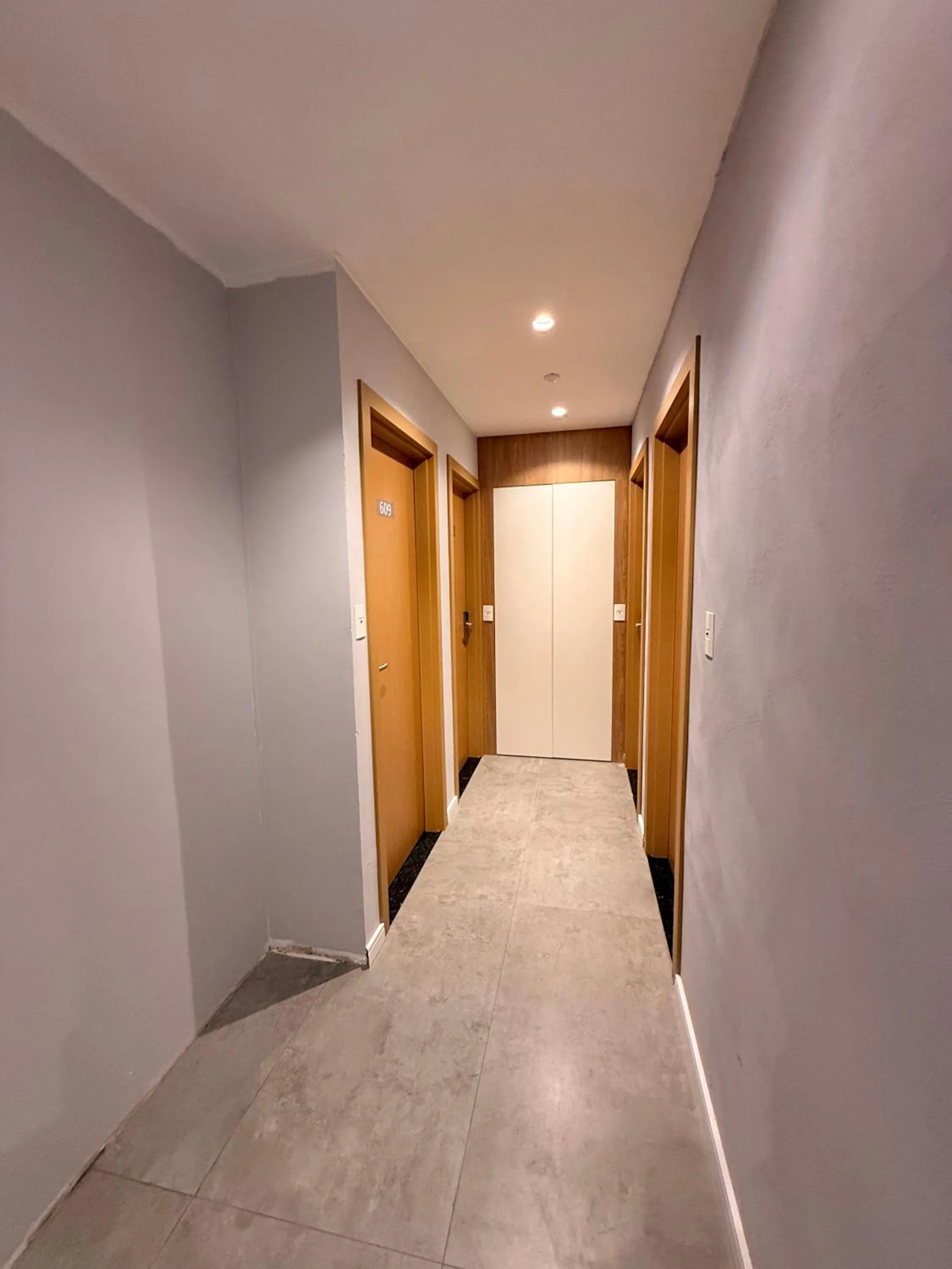 Property building in Hotel Serra Everest