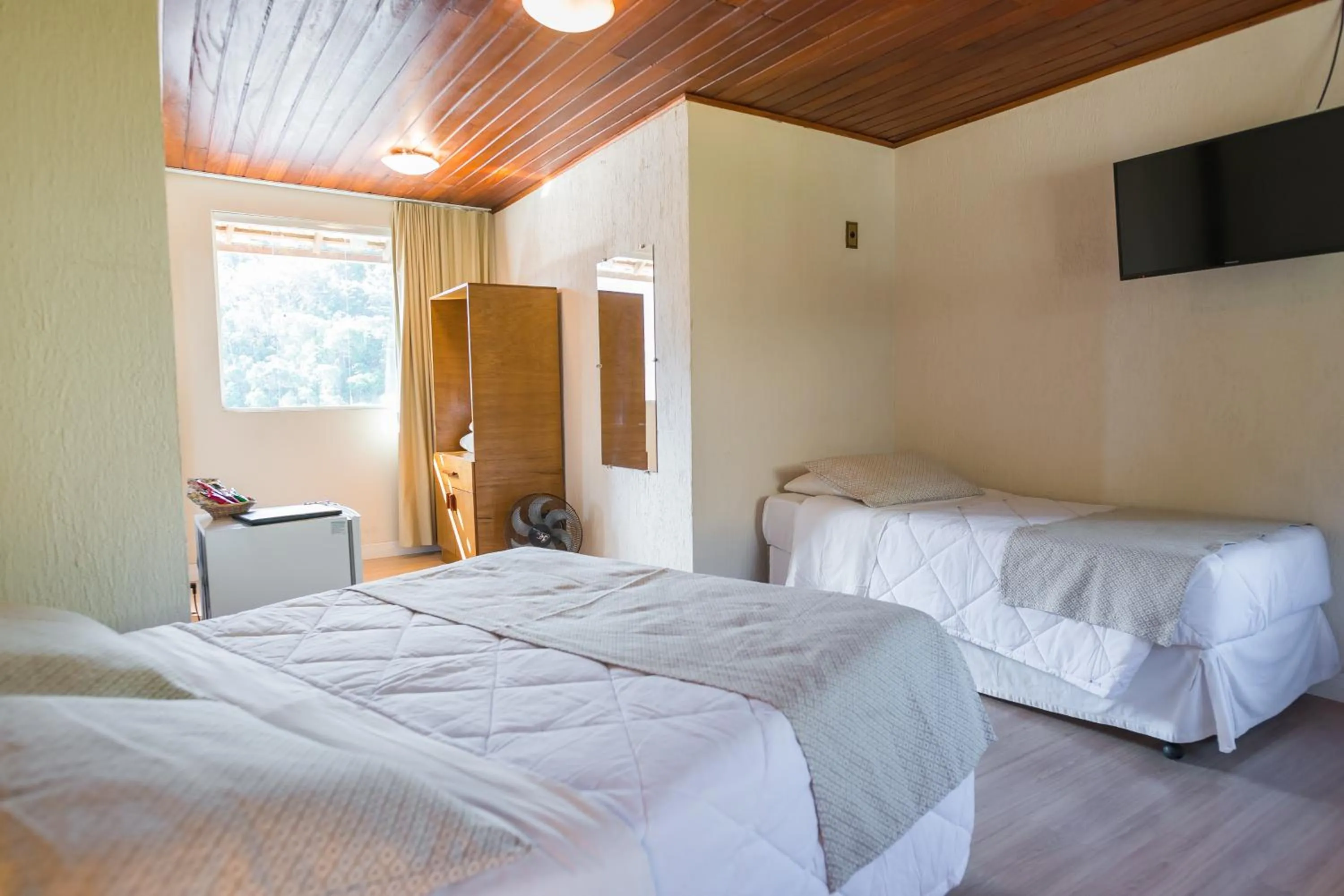 Bed in Hotel Serra Everest