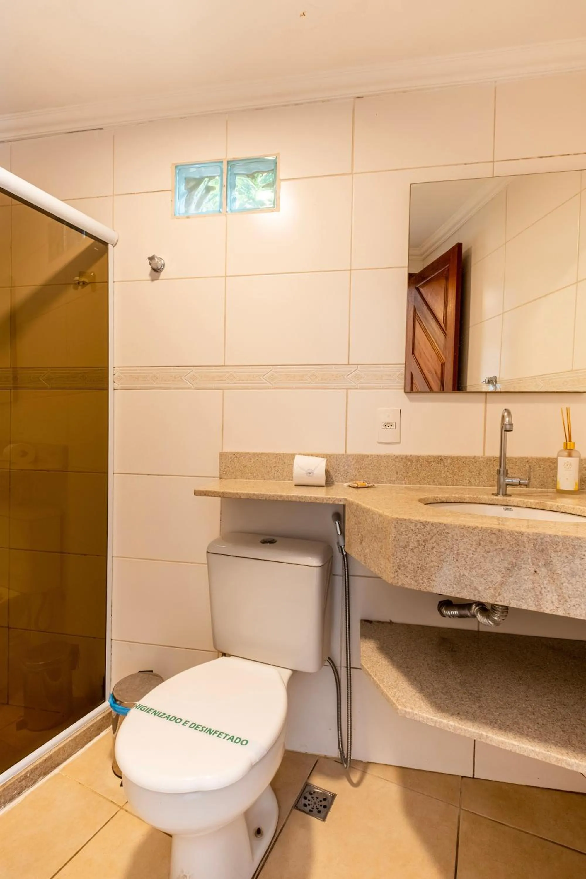 Bathroom in Hotel Serra Everest