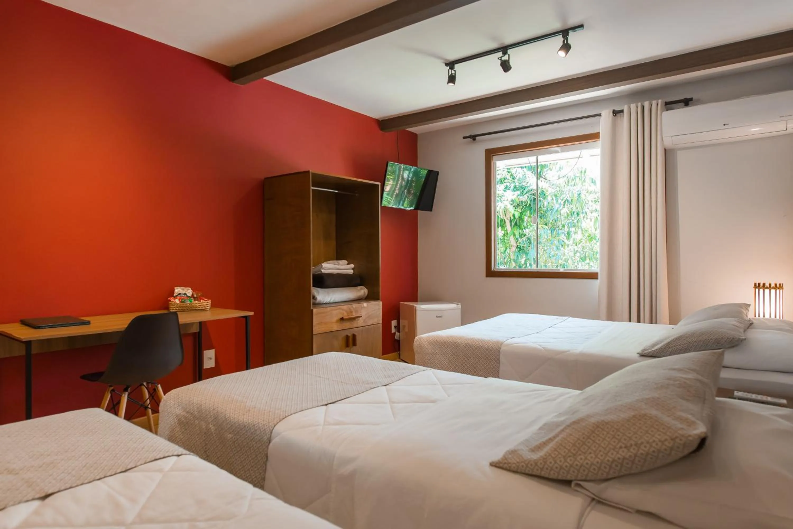 Bed in Hotel Serra Everest