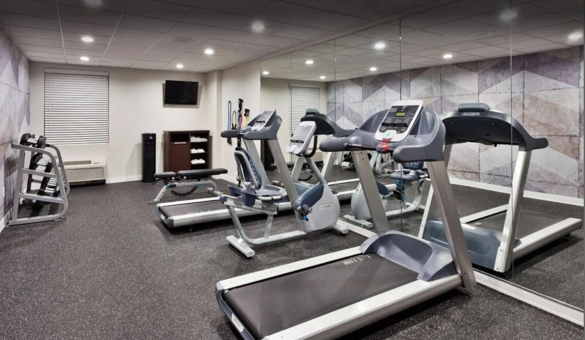 Fitness centre/facilities in Sonesta Essential Columbus