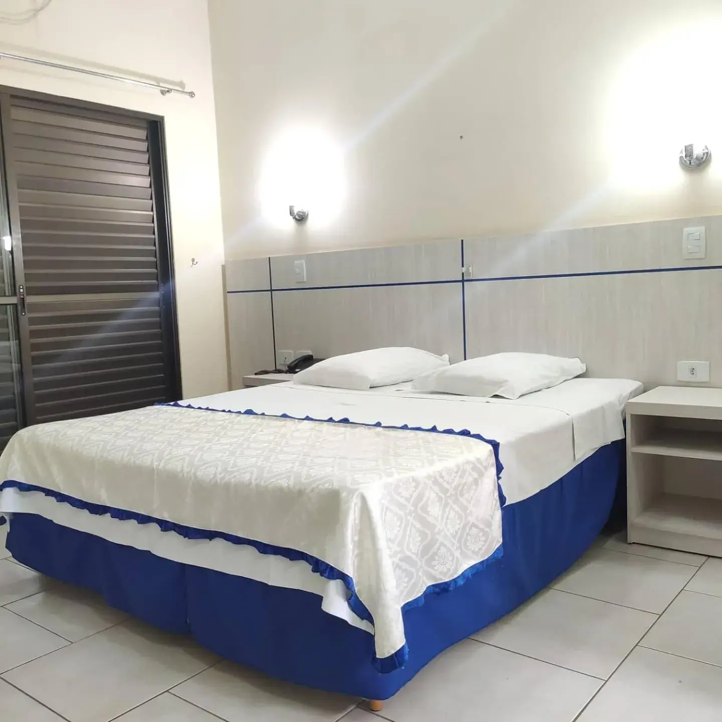 Double Room with Patio - single occupancy in Hotel Lago Azul Double Room with Patio - single occupancy in Hotel Lago Azul