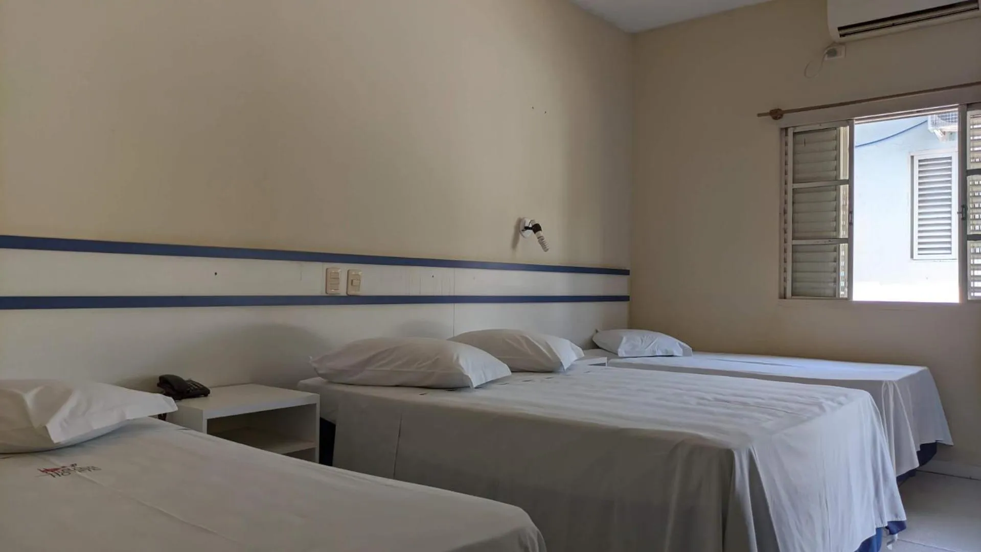 Bed in Hotel Lago Azul