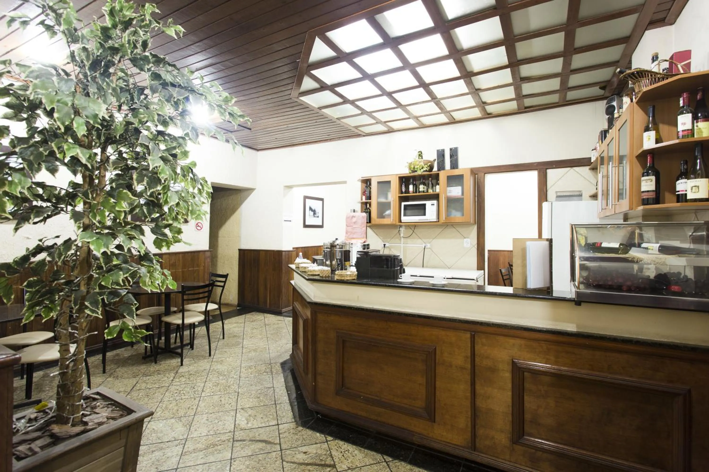 Lounge or bar in Hotel Lopes Caxambu
