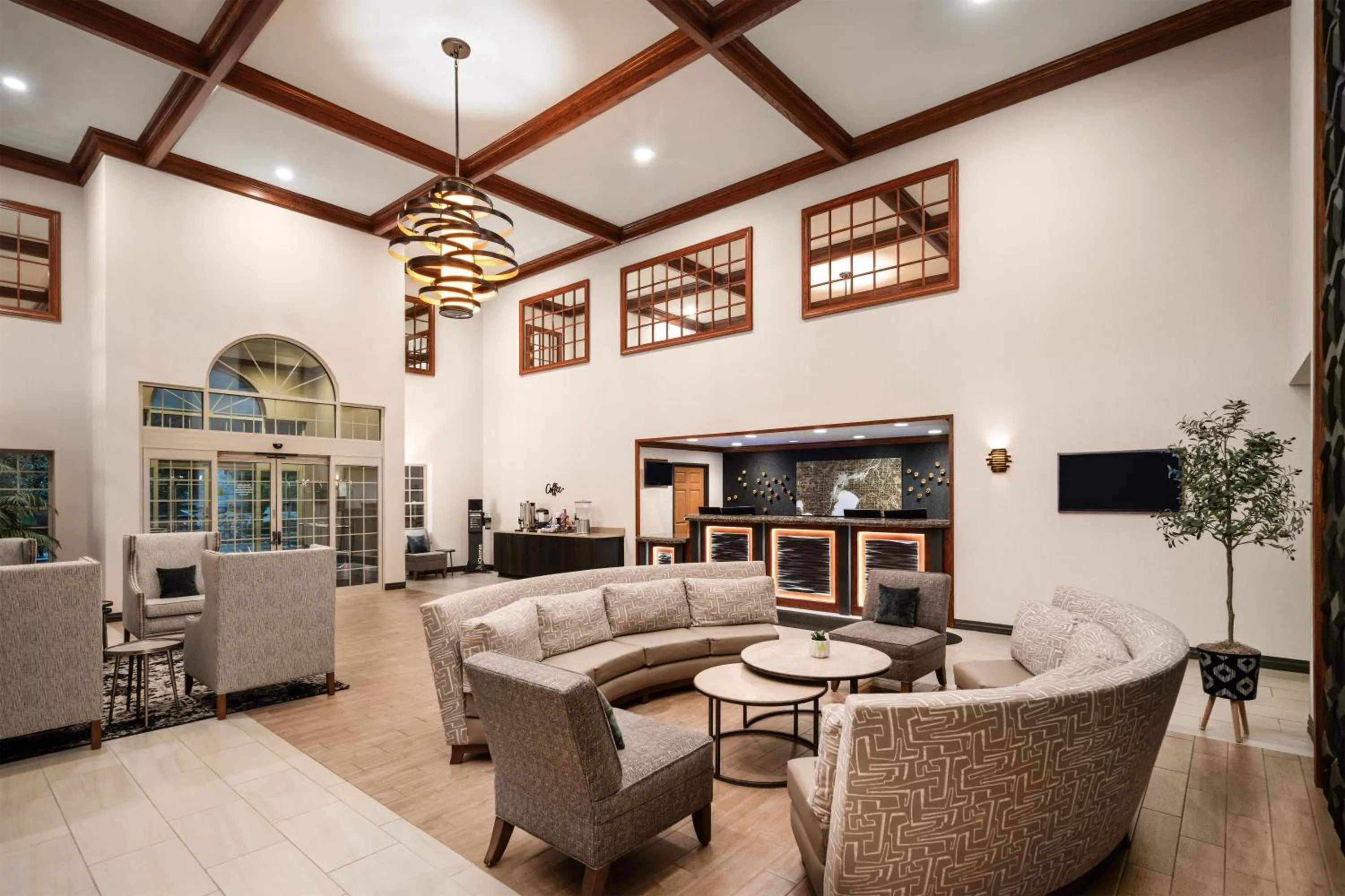 Lobby or reception in Best Western Premier Bridgewood Hotel Resort