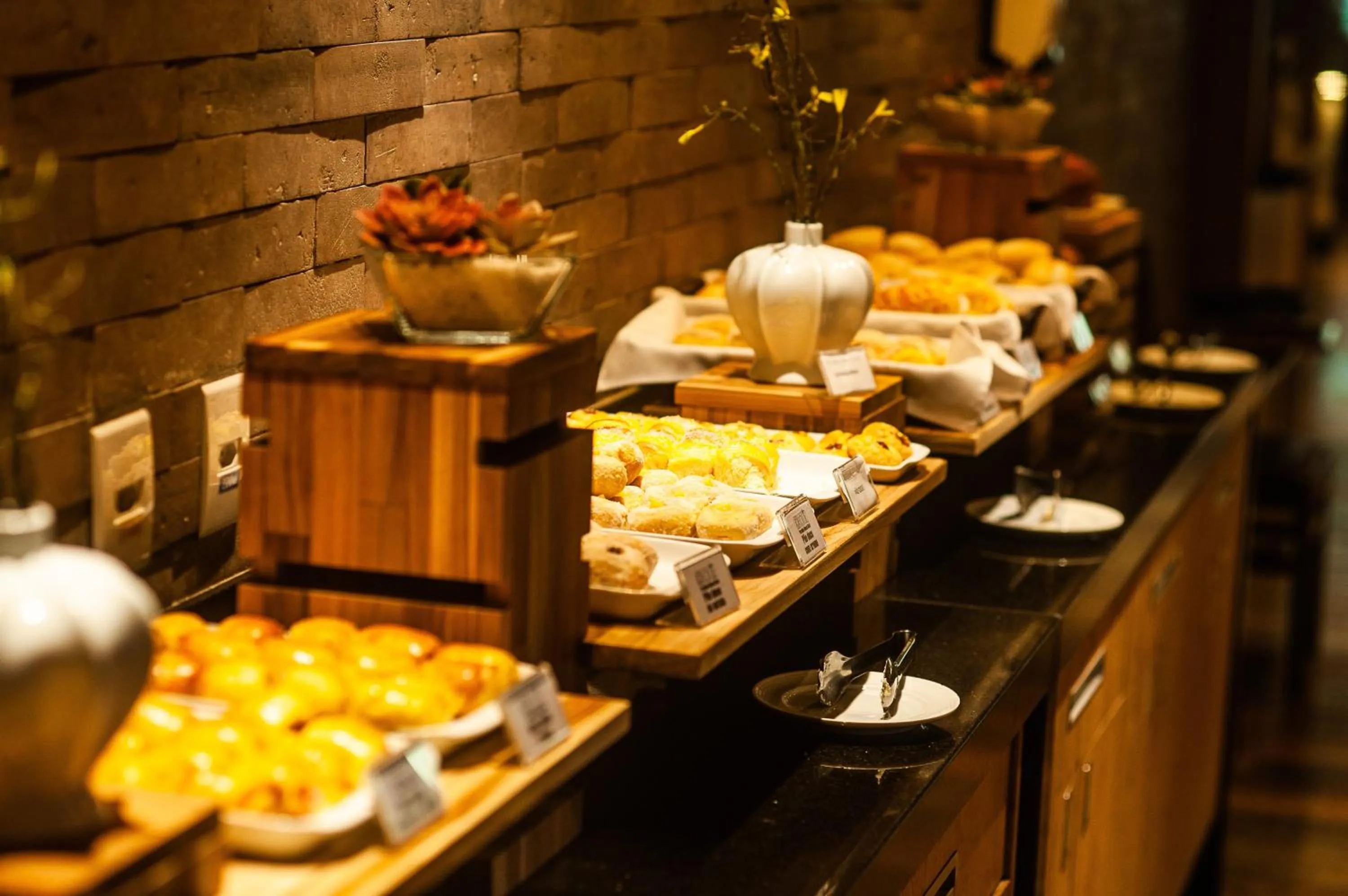 Buffet breakfast in Paradiso Macae Hotel