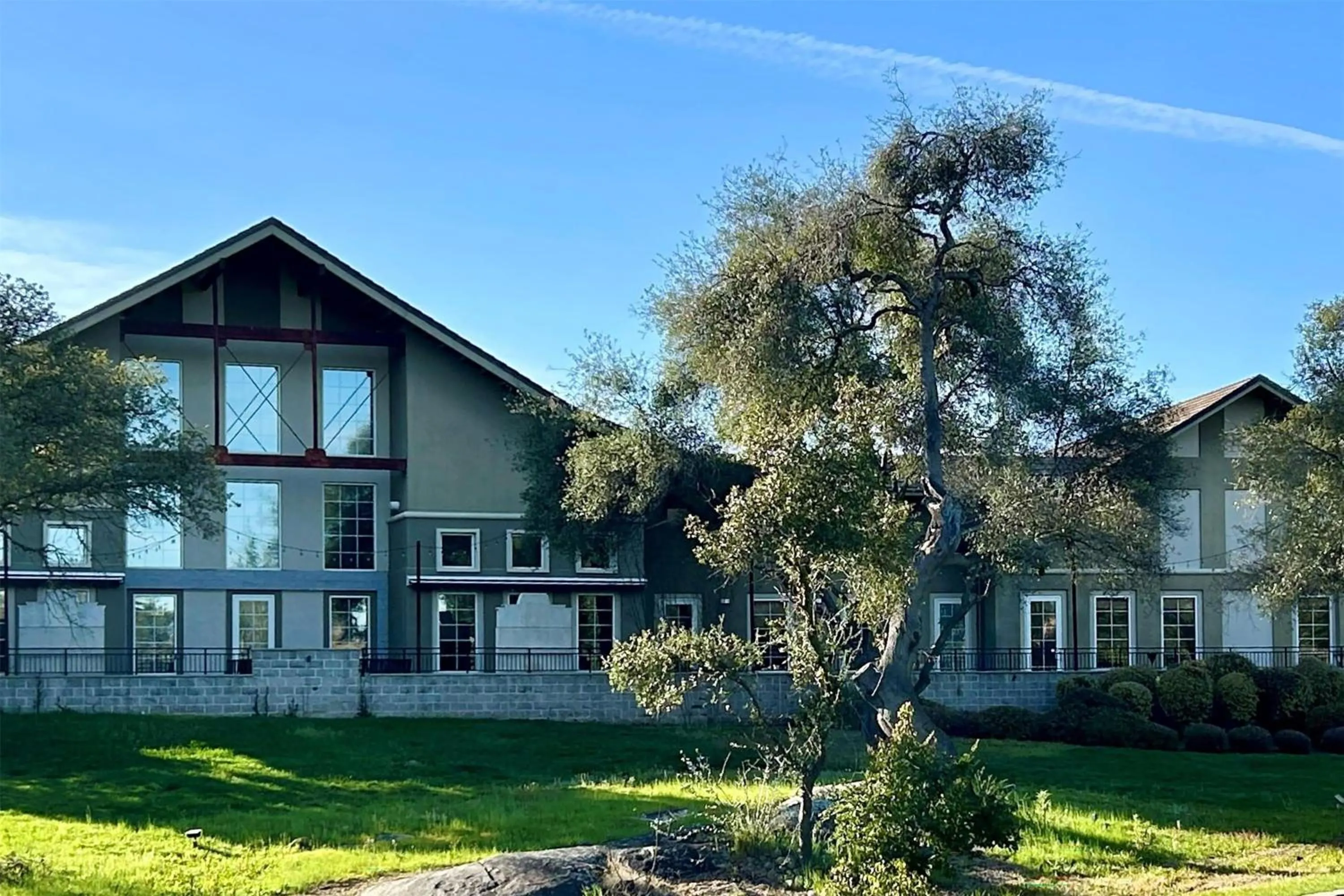 Property building in Rocklin Park Hotel, Trademark Collection by Wyndham