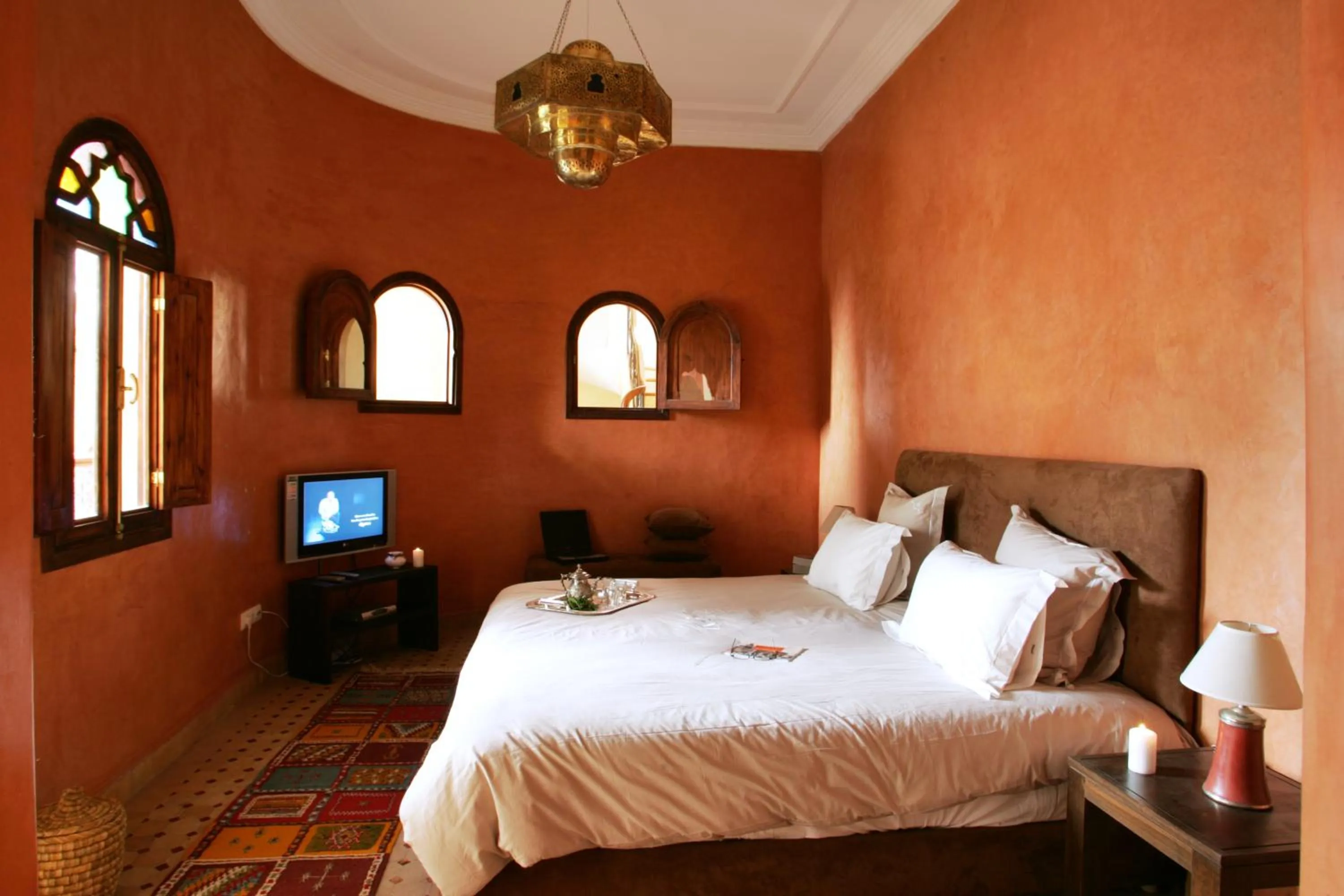 Day, Bed in Riad L'Emir
