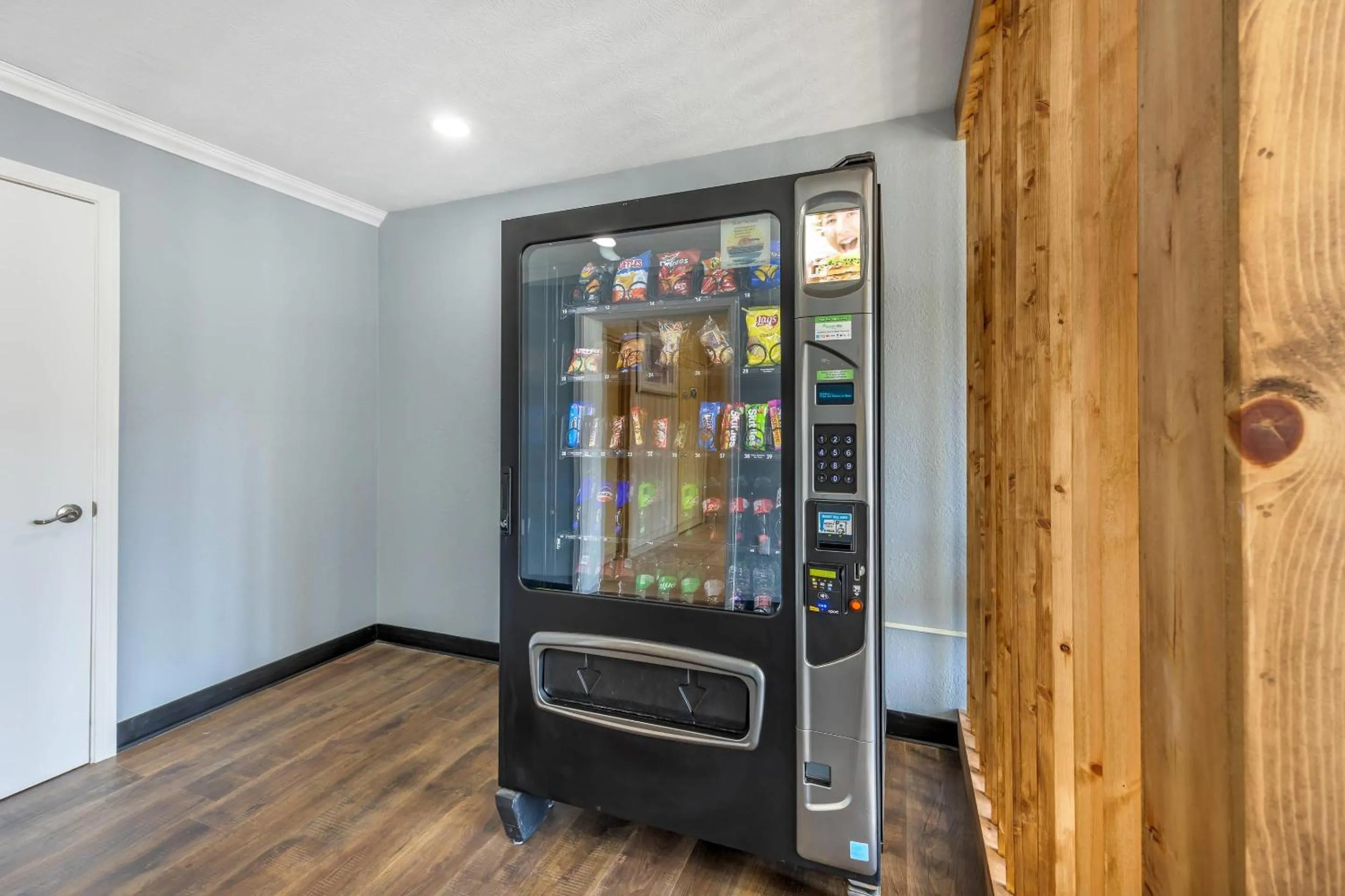 Other in Suburban Studios Branson On The Strip