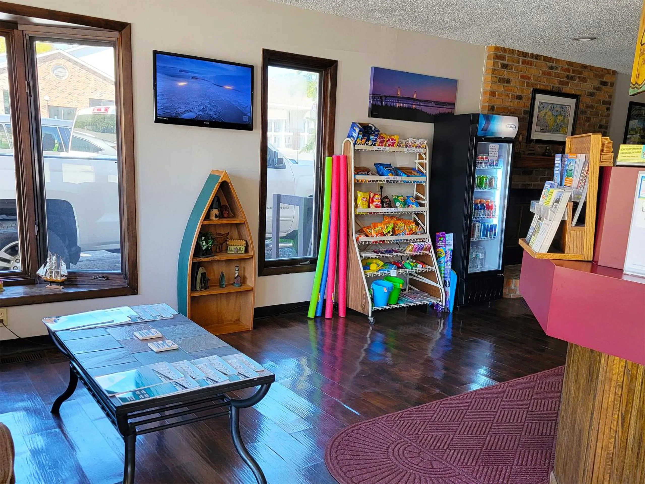 Bavarian Haus Lakefront Inn