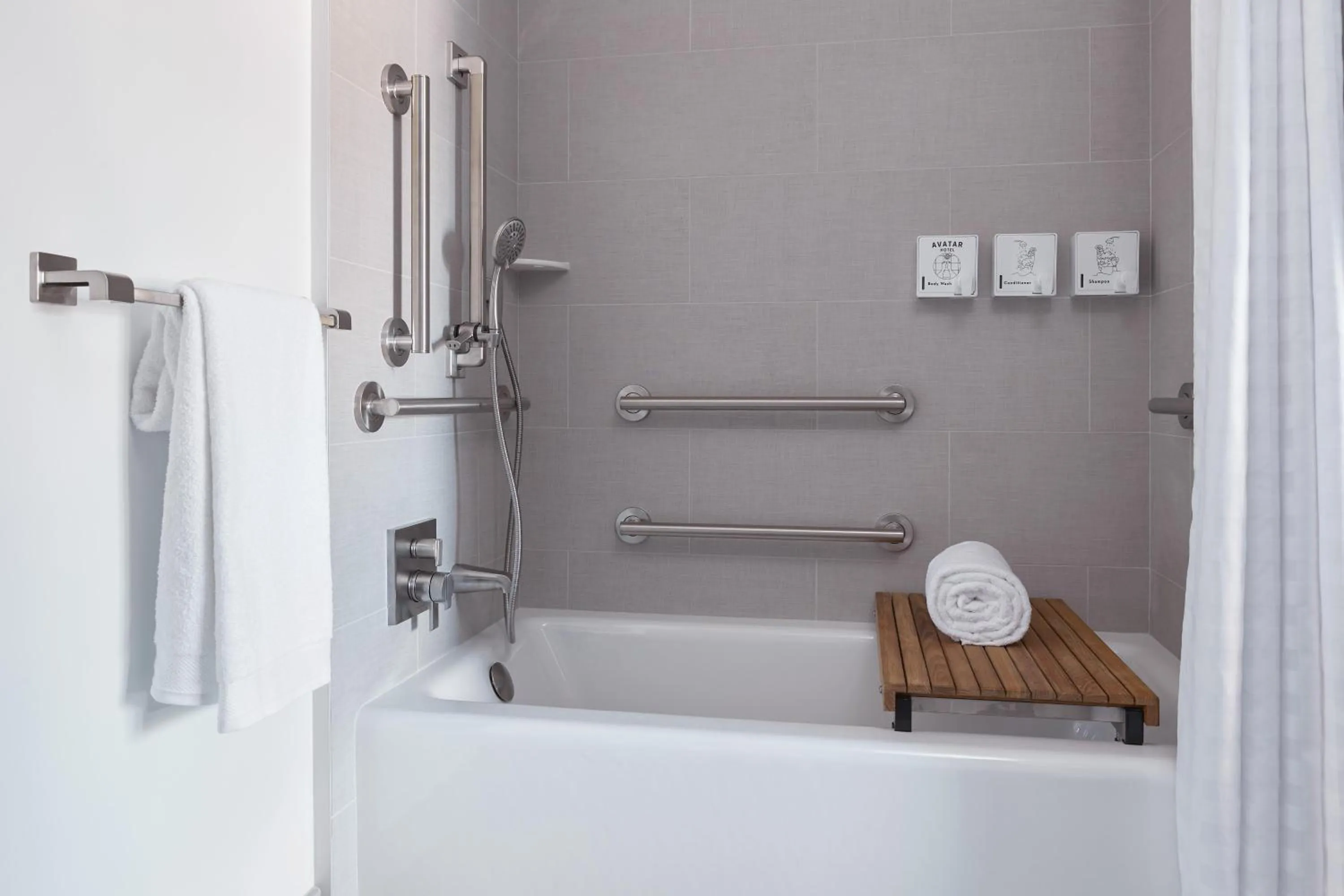 Bathroom in Avatar Hotel Santa Clara, Tapestry Collection by Hilton