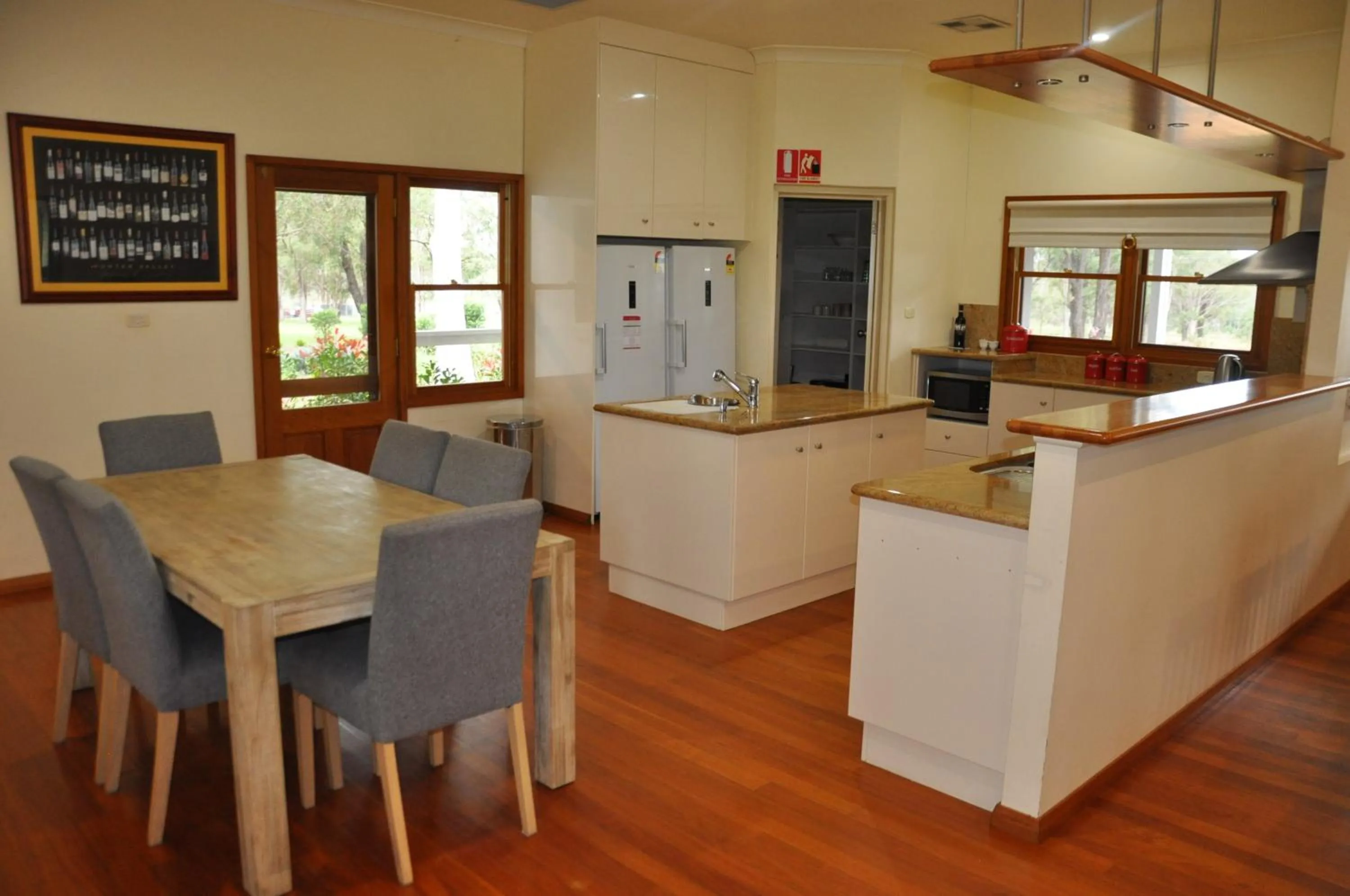 Kitchen or kitchenette in Pokolbin Village Estate