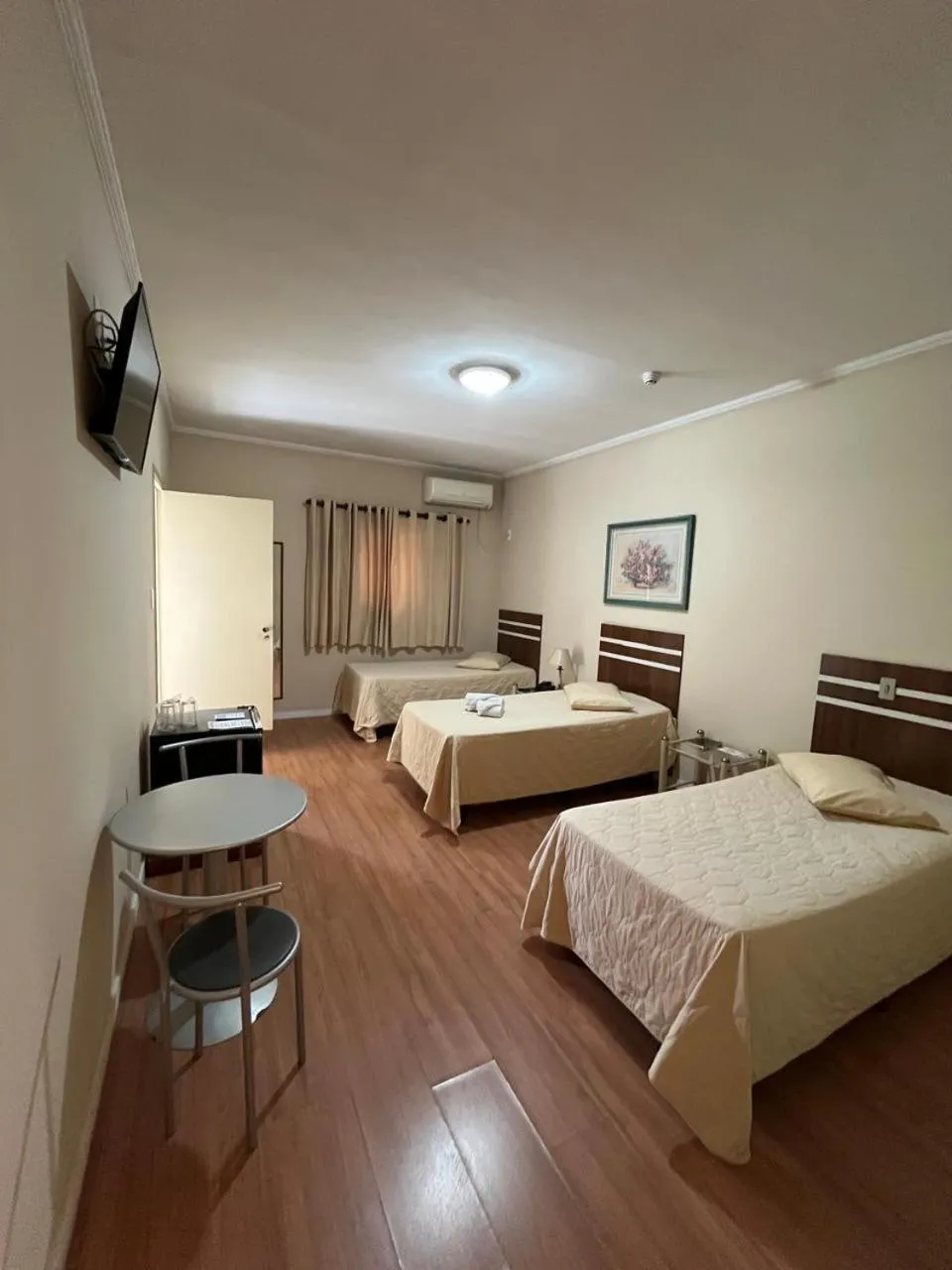 Seating area, Bed in Skalla Hotel Nova Odessa