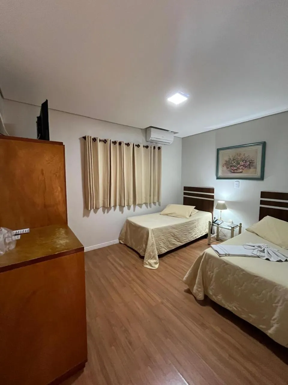 Breakfast, Bed in Skalla Hotel Nova Odessa