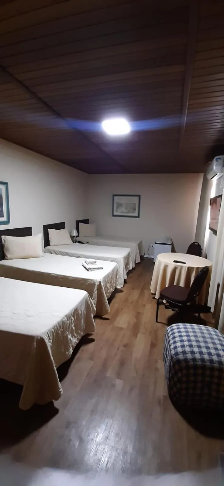 Bathroom, Bed in Skalla Hotel Nova Odessa