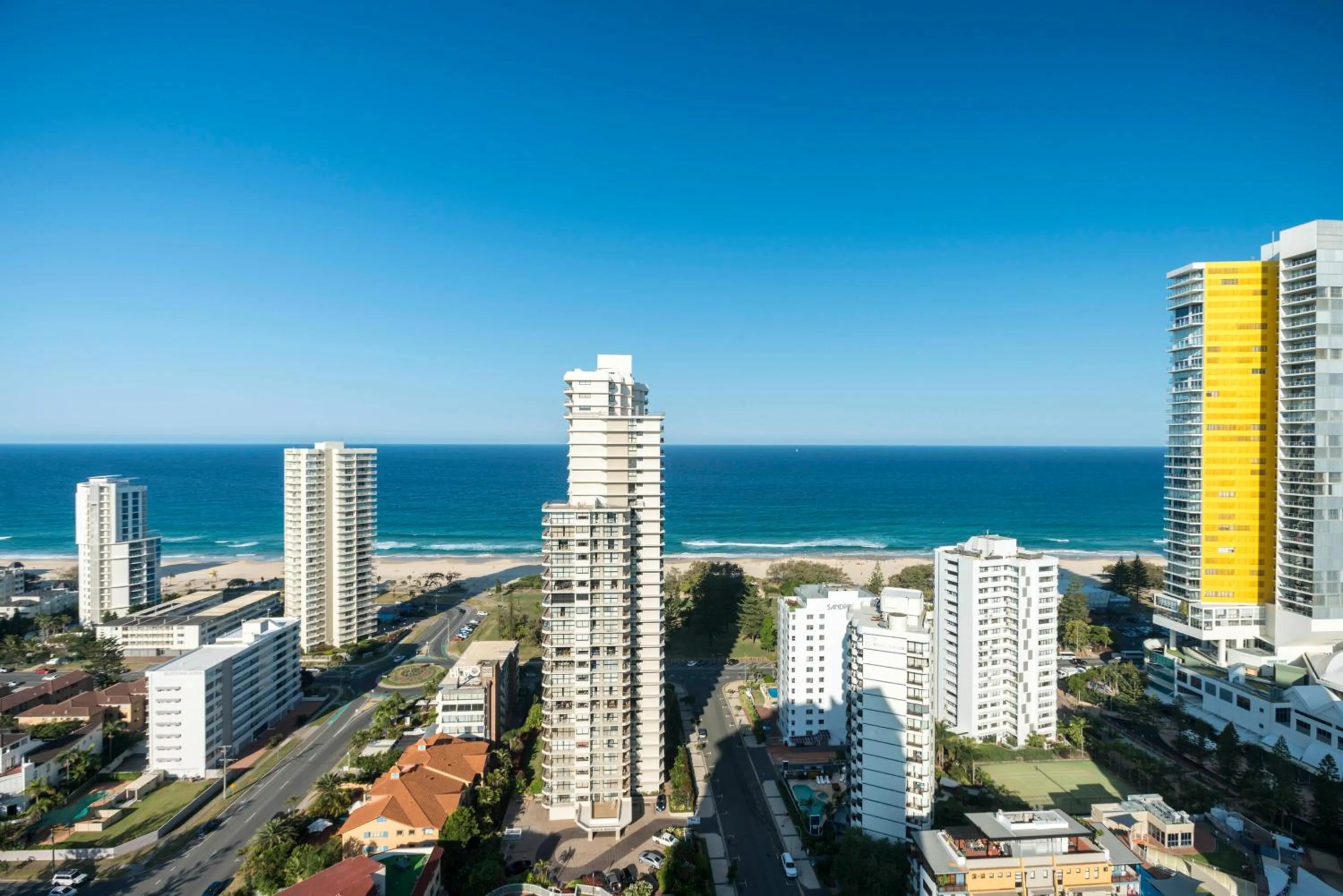 Day in Aria Apartments