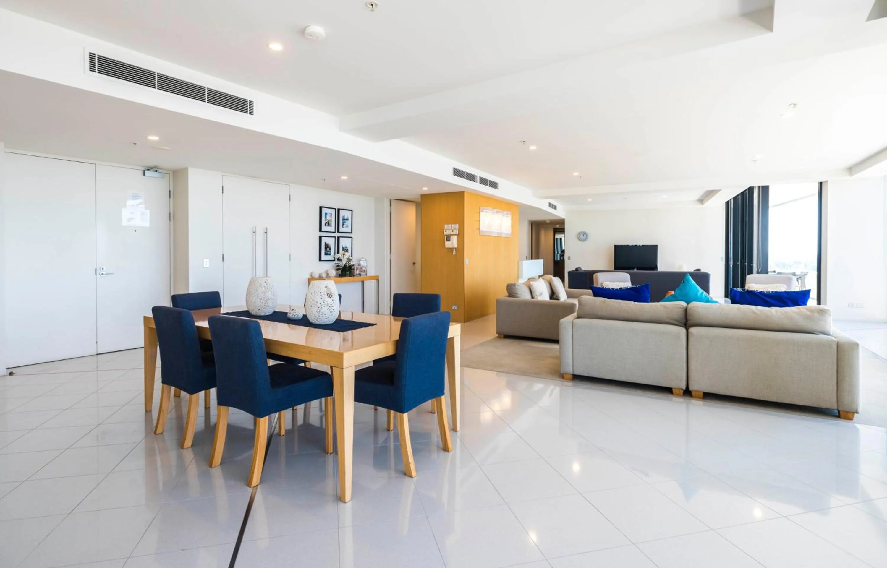 Day in Aria Apartments