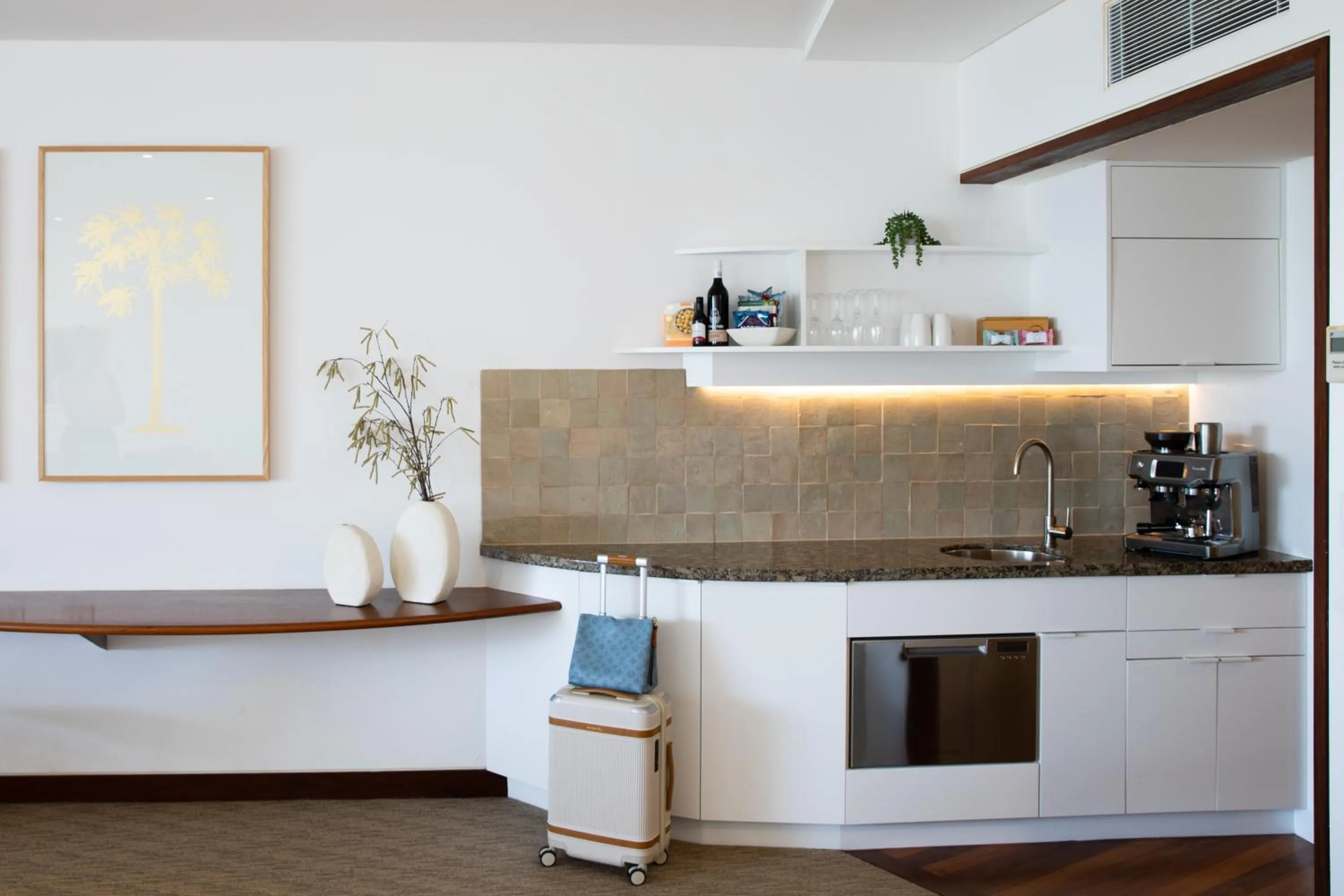 Kitchen or kitchenette in Beach Suites