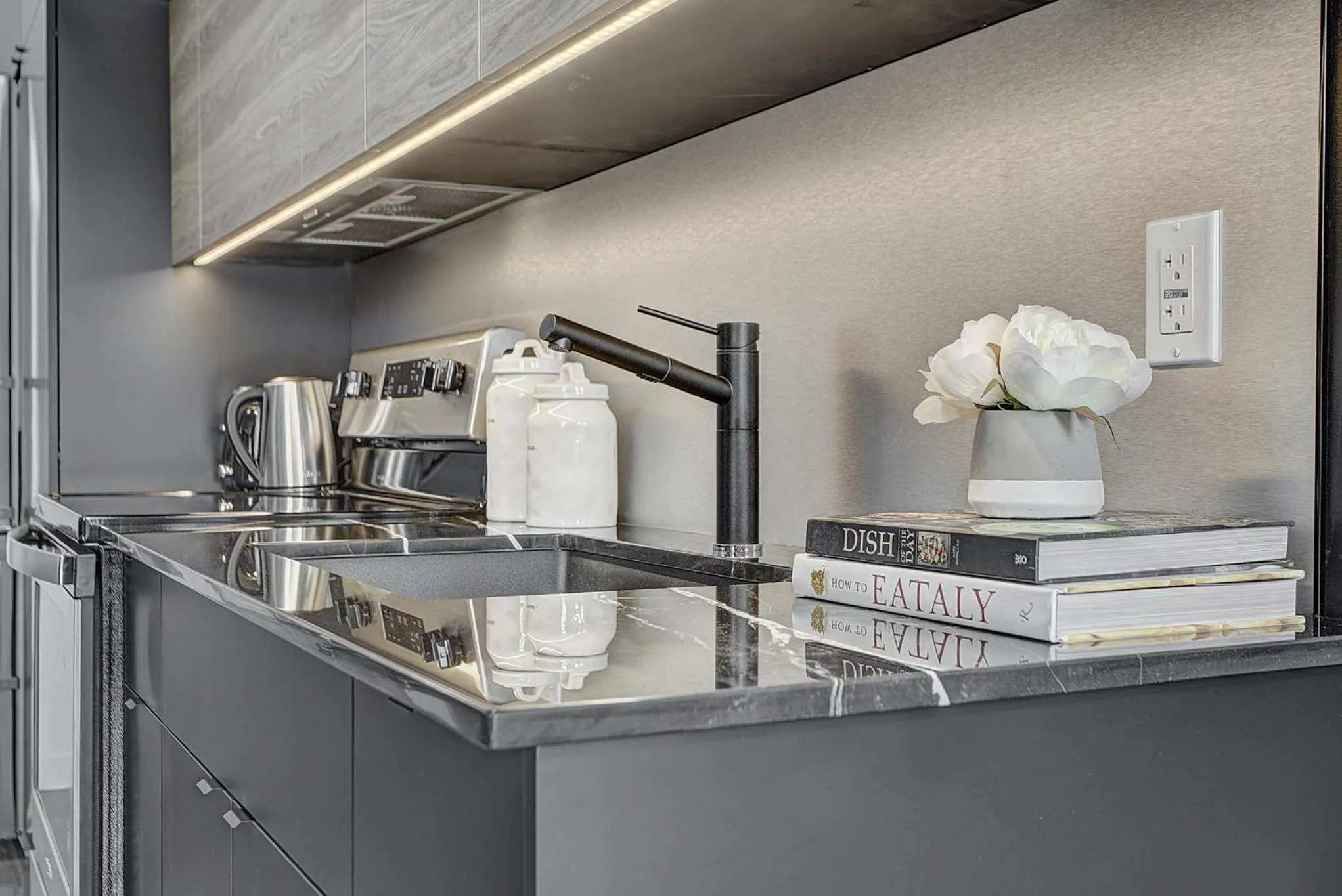 Kitchen or kitchenette in Les Lofts du Centre by Simplissimmo