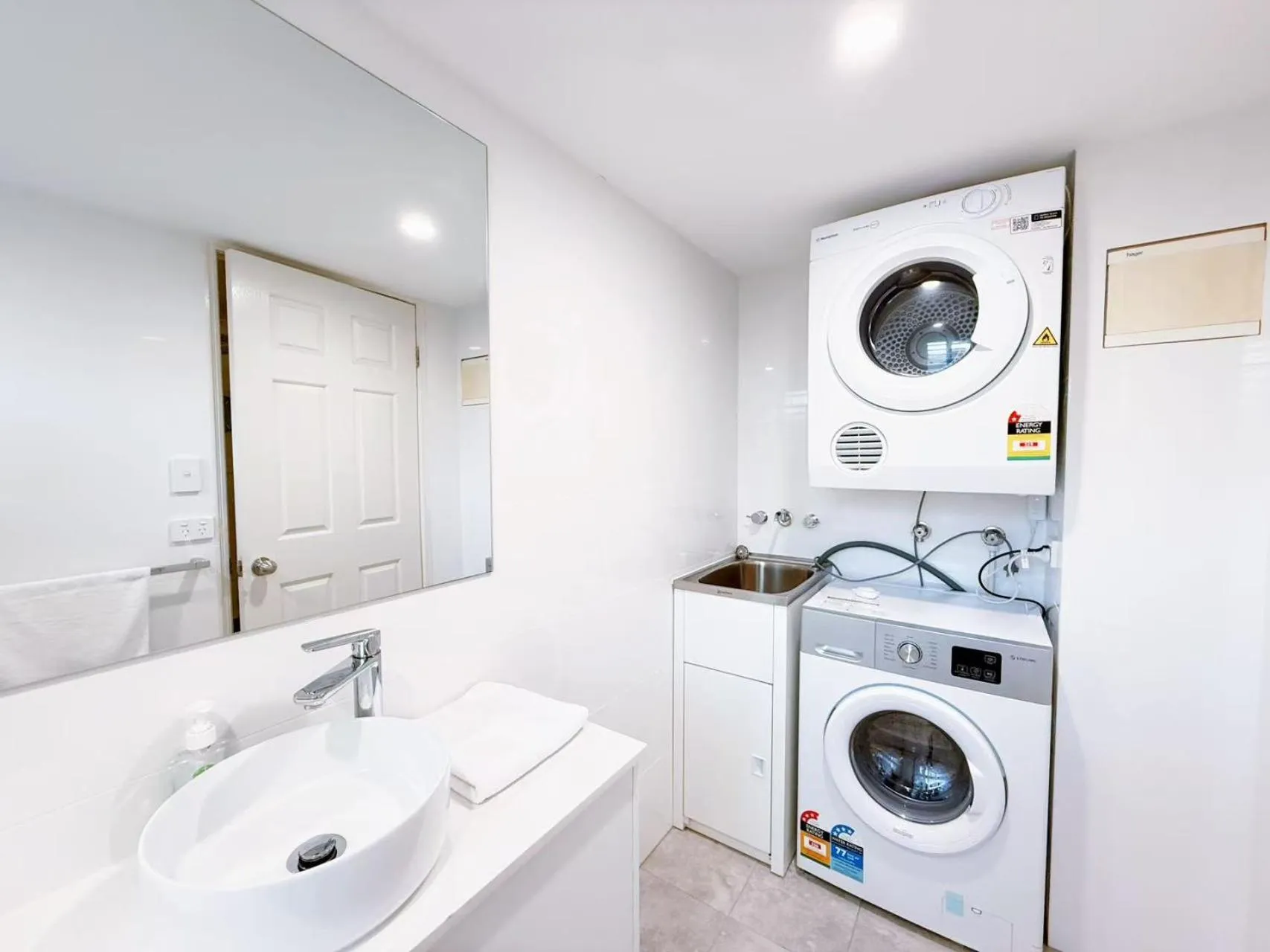 Bathroom in Karana Palms Resort