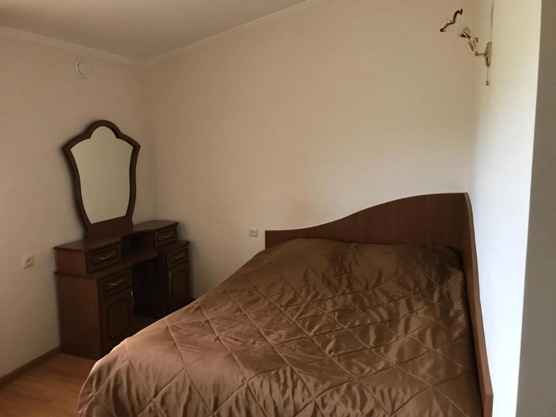 Bathroom, Bed in Armenia VanSevan Hotel