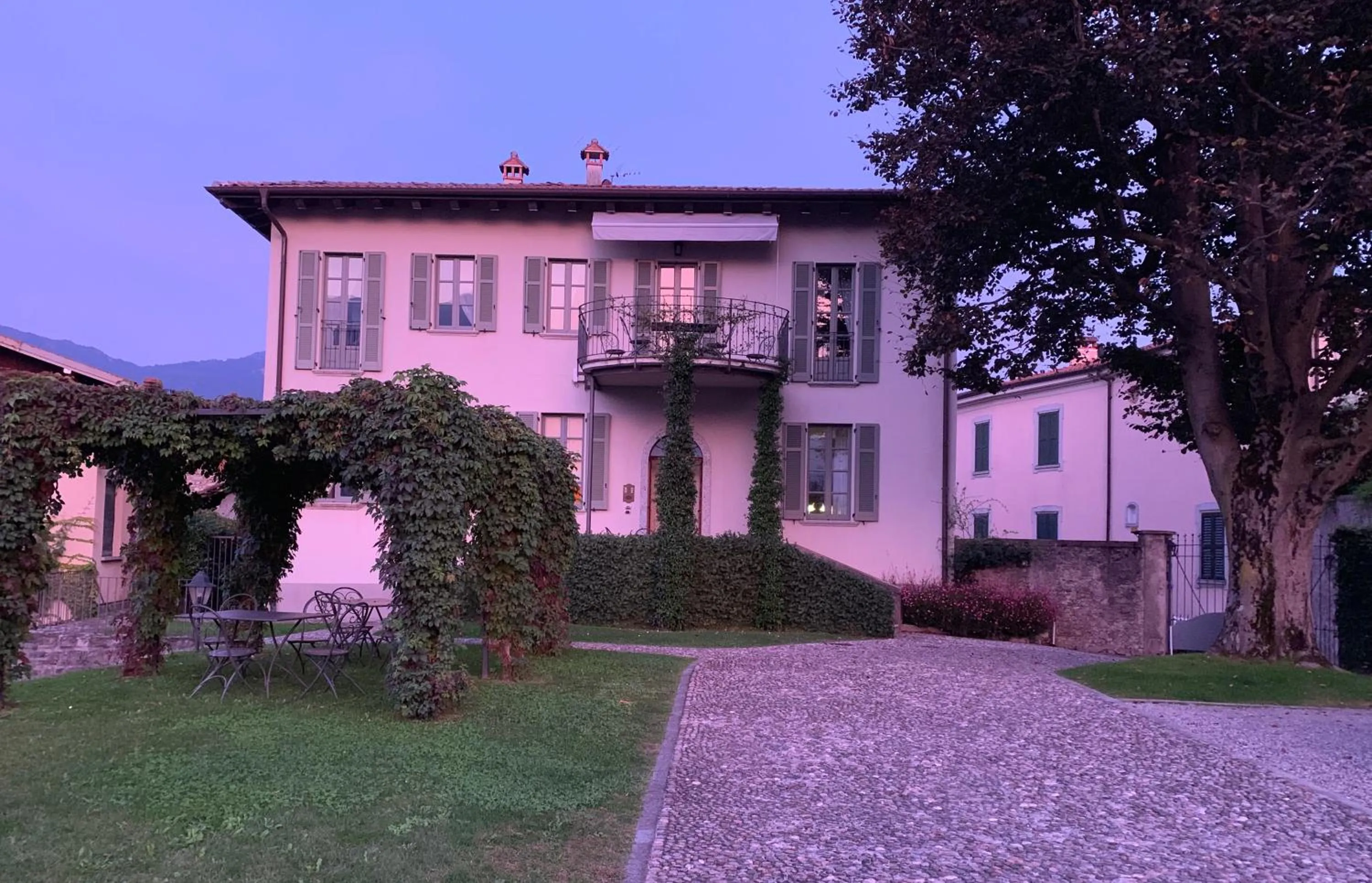 Property building in Il Poggio Di Bellagio