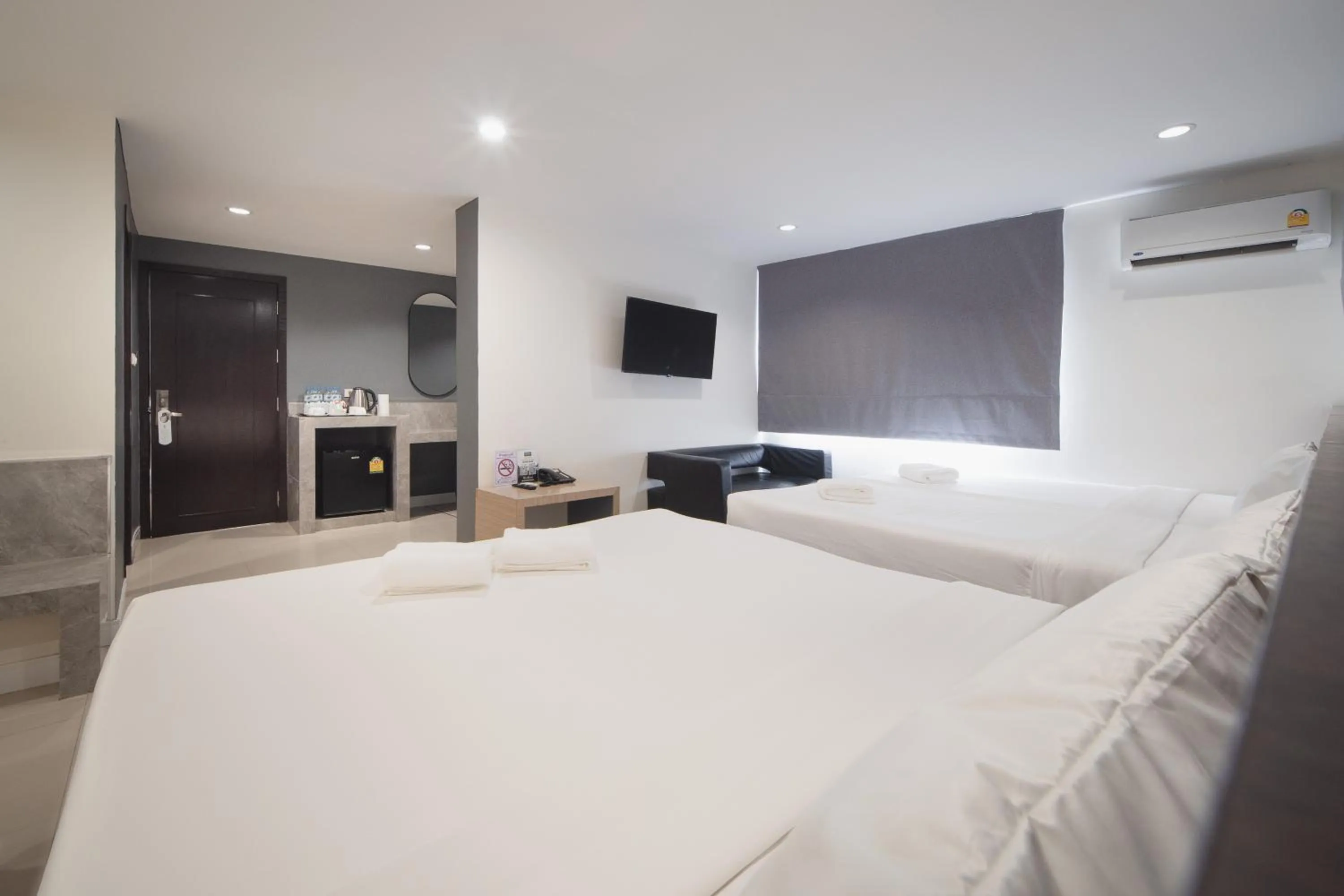 Photo of the whole room, Bed in Grand Alpine Hotel