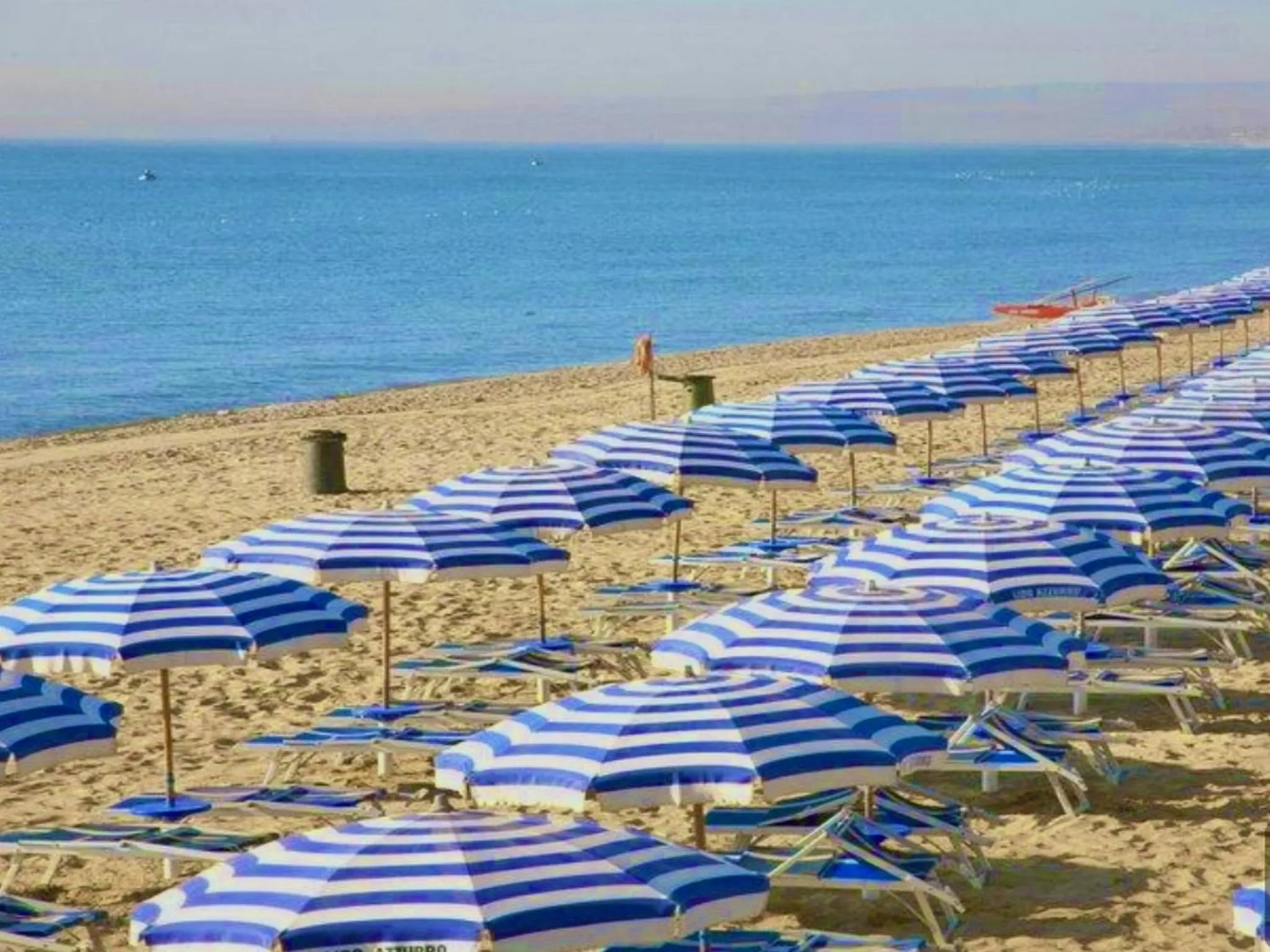 Beach in Villaggio Albergo Internazionale La Plaja