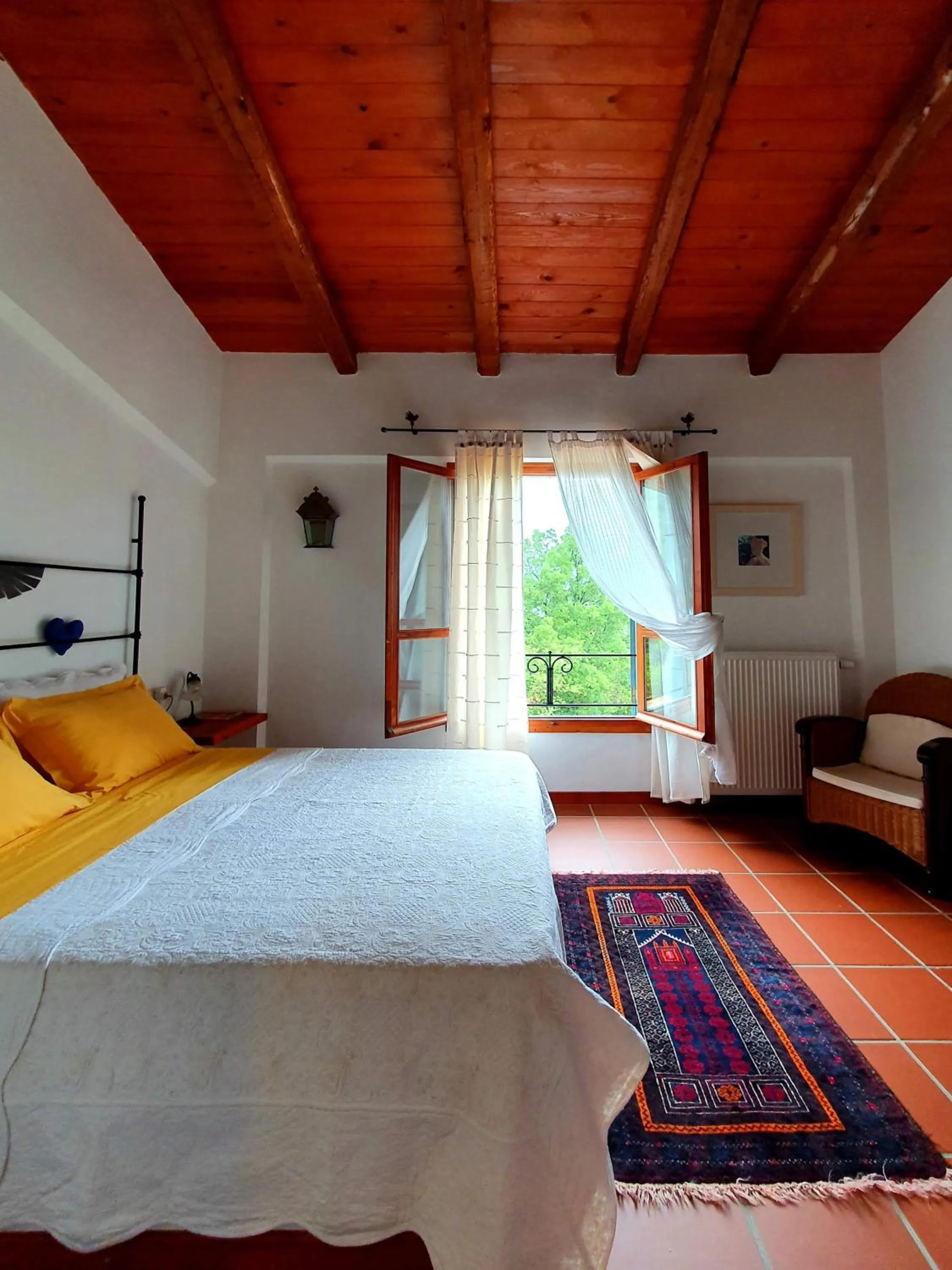 Bed in Helicon Muses Friendly Mountain B&B Guesthouse