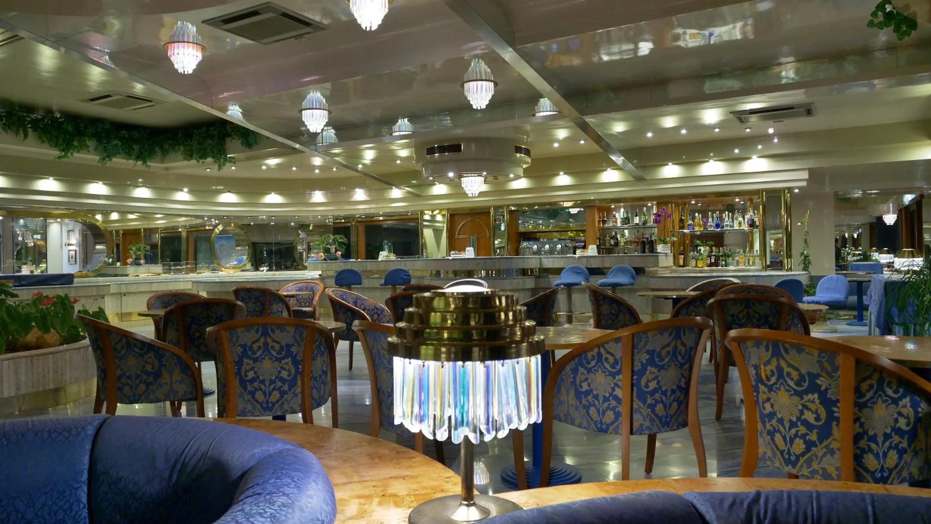 Lounge or bar in 501 Hotel