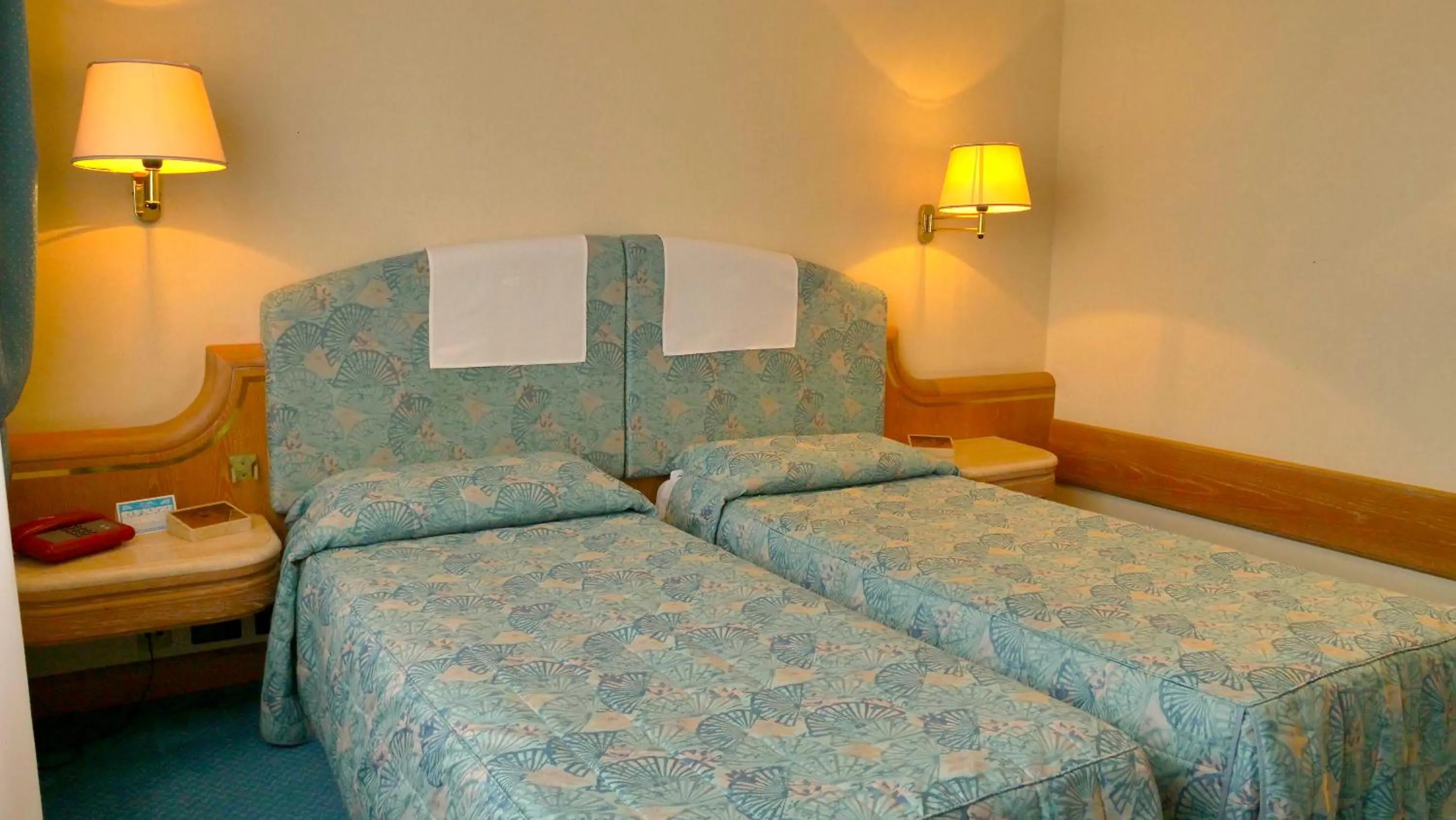 Bedroom, Bed in 501 Hotel