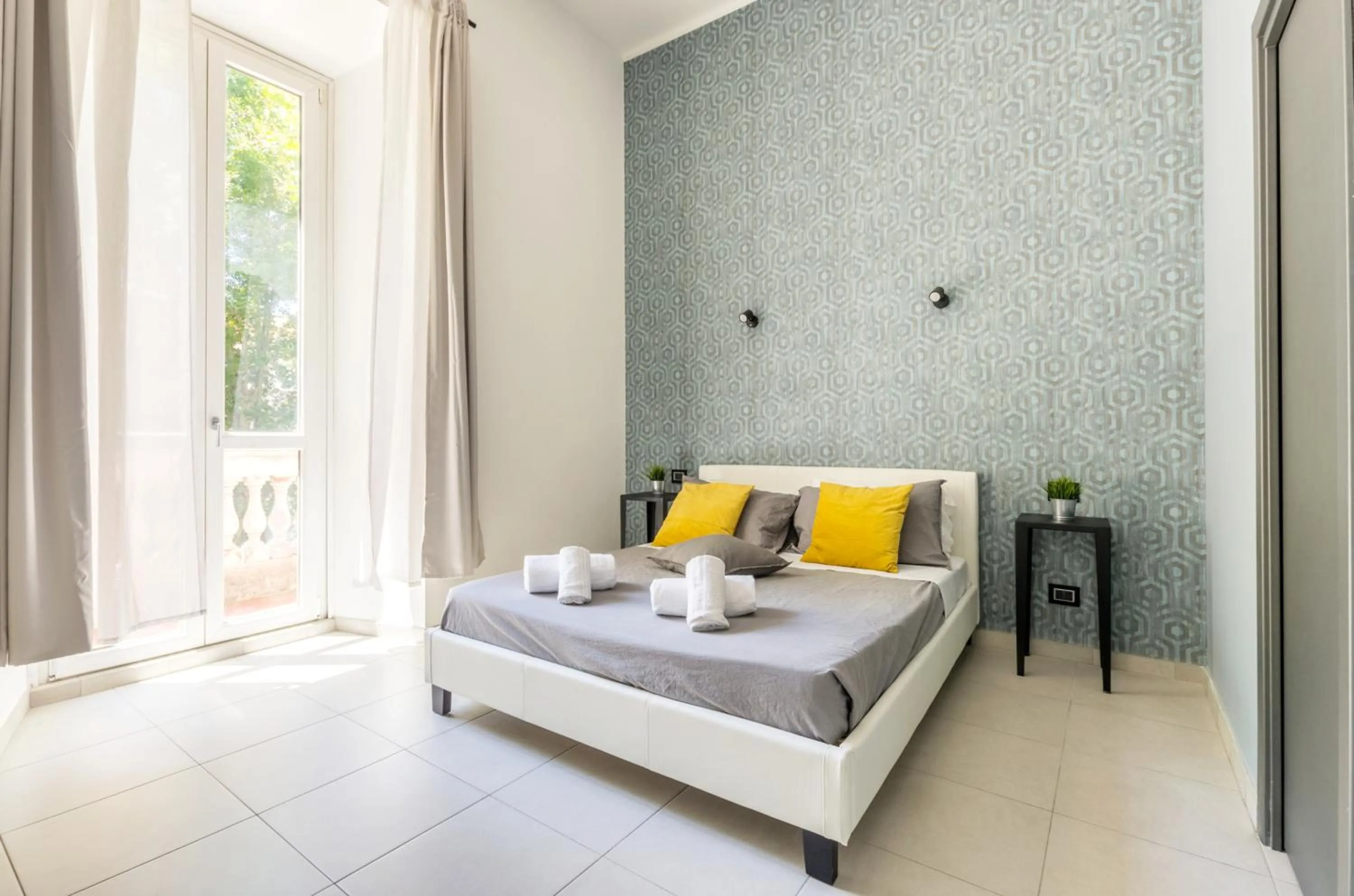 Photo of the whole room, Bed in Merulana 139 Suites