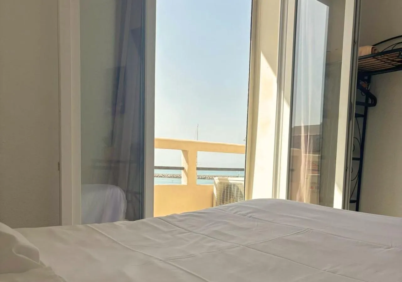 Bed in Hôtel Le Carnon