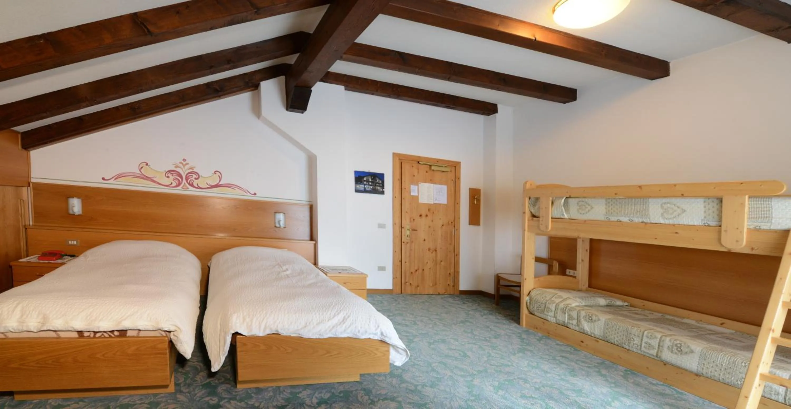 Bed in Hotel Presena