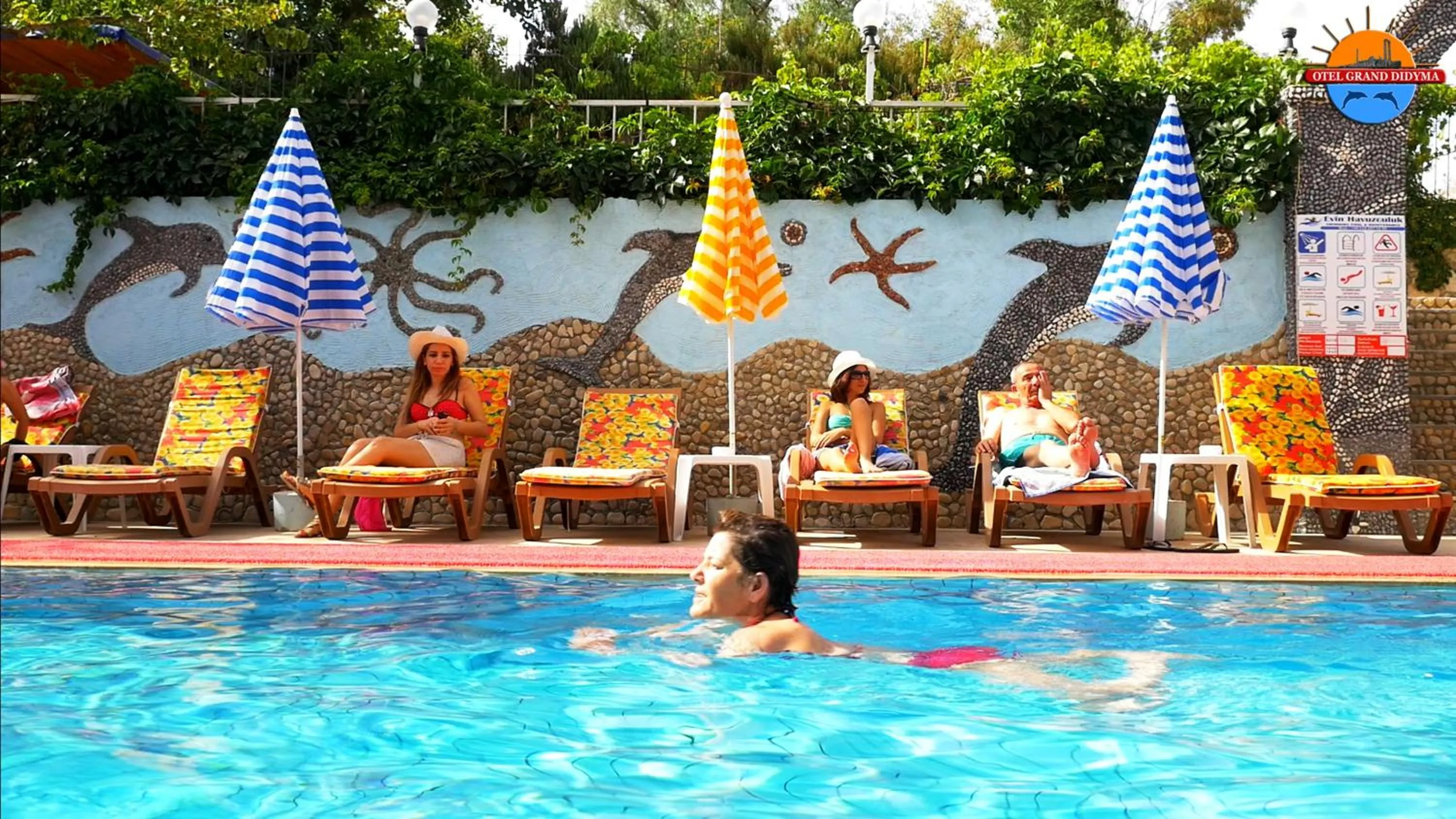 Swimming pool in Grand Didyma Hotel