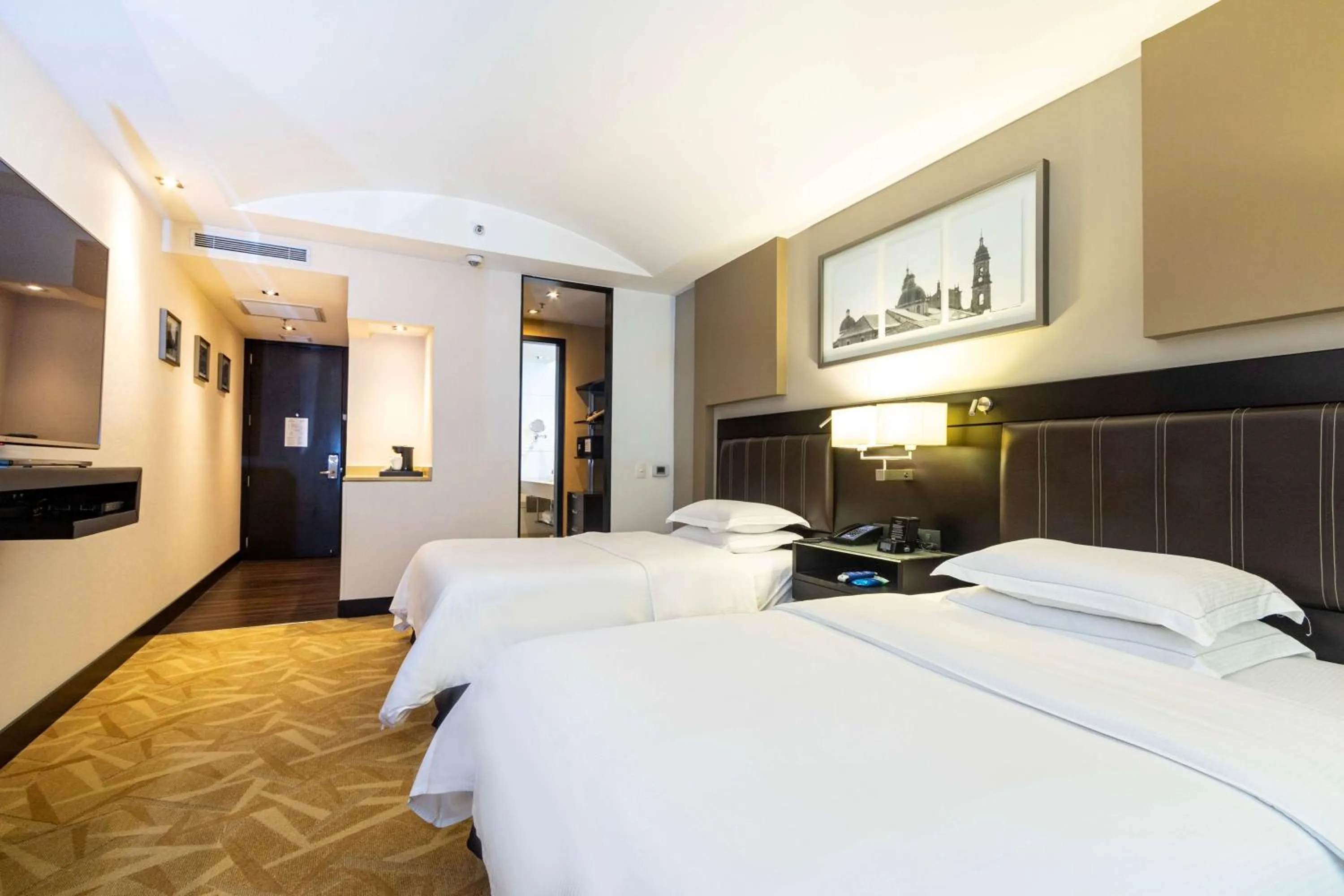 Bed in Hilton Bogotá