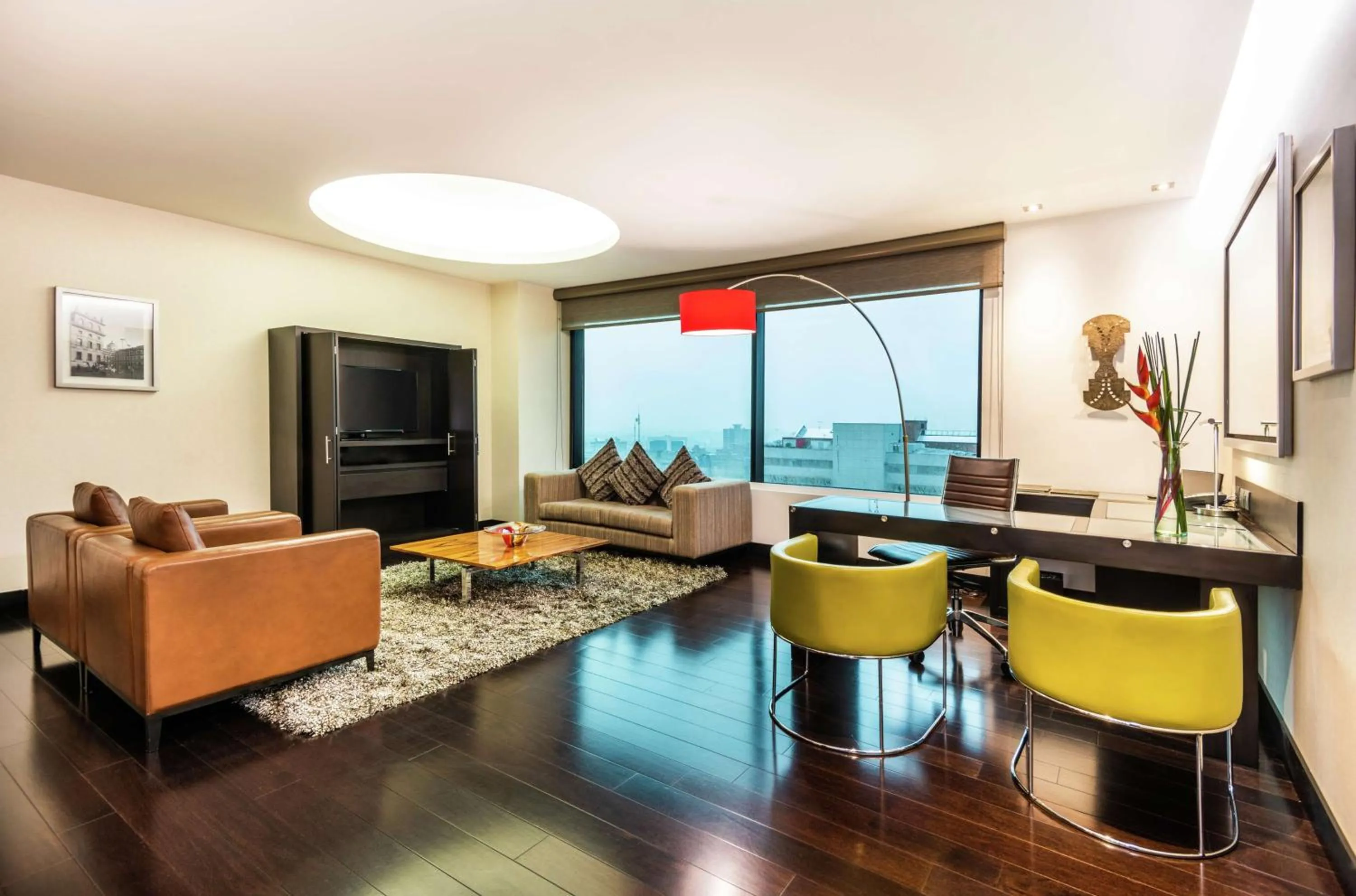 Living room in Hilton Bogotá