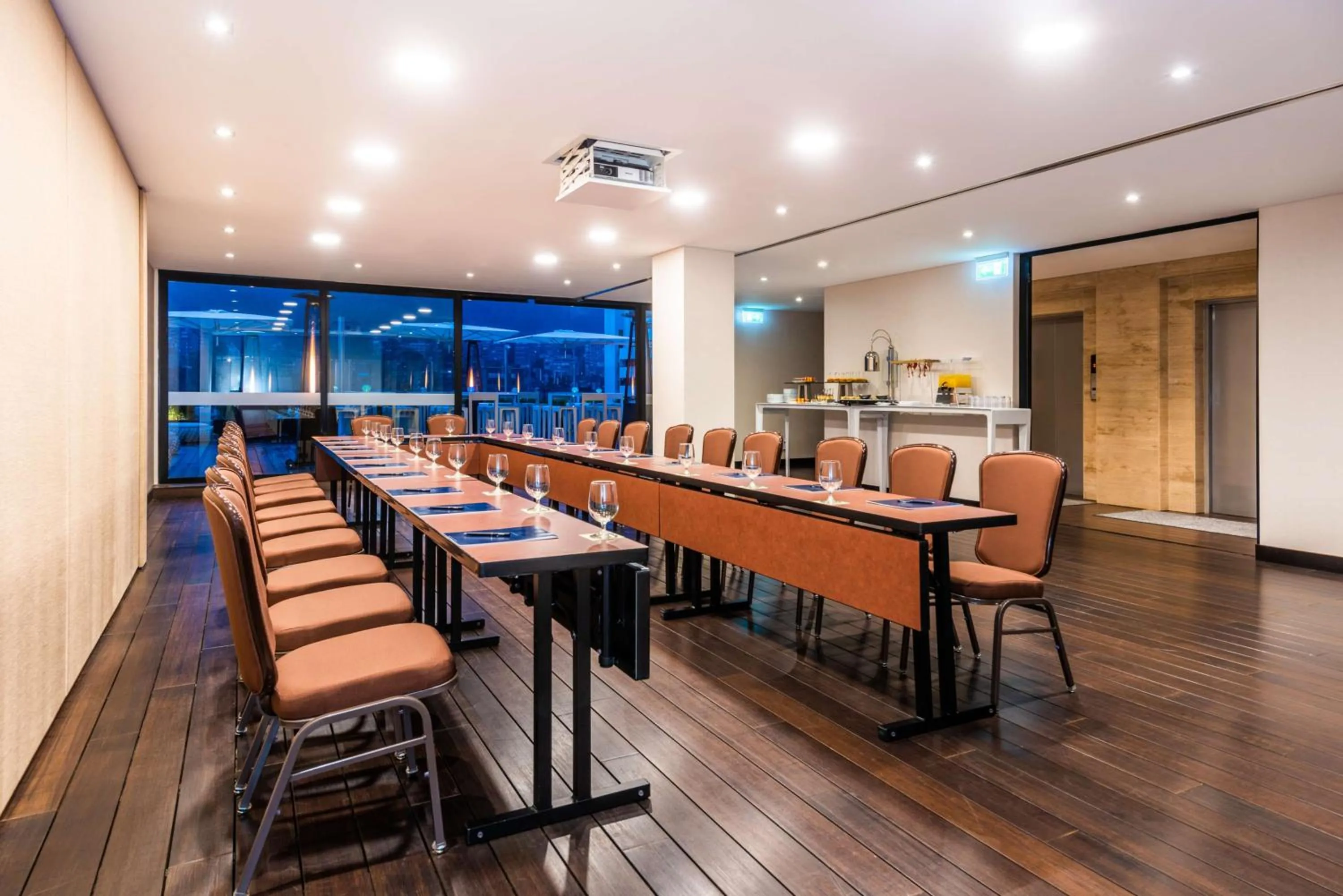 Restaurant/places to eat in Hilton Bogotá