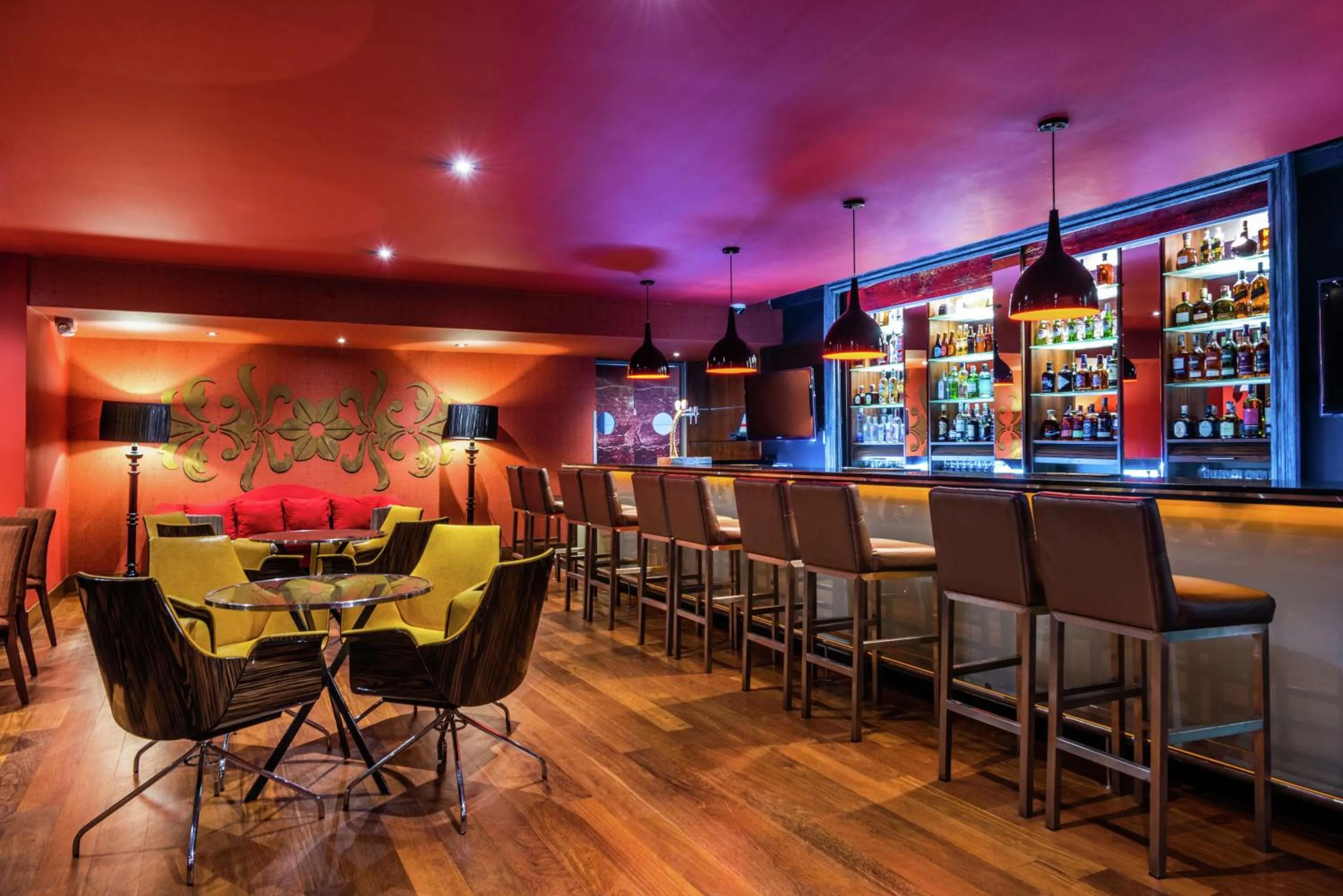 Lounge or bar in Hilton Bogotá