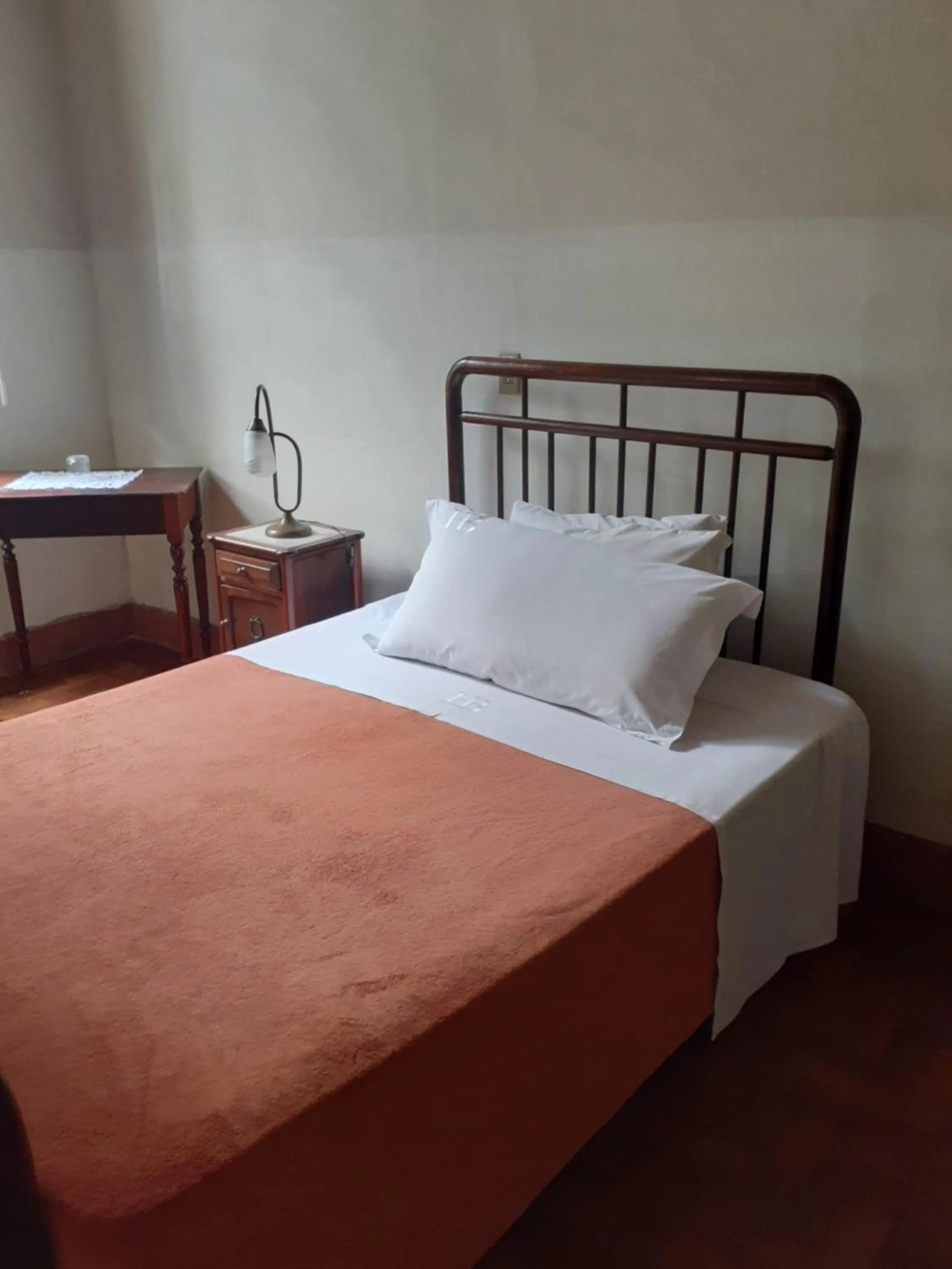 Bed in Hotel Bragança