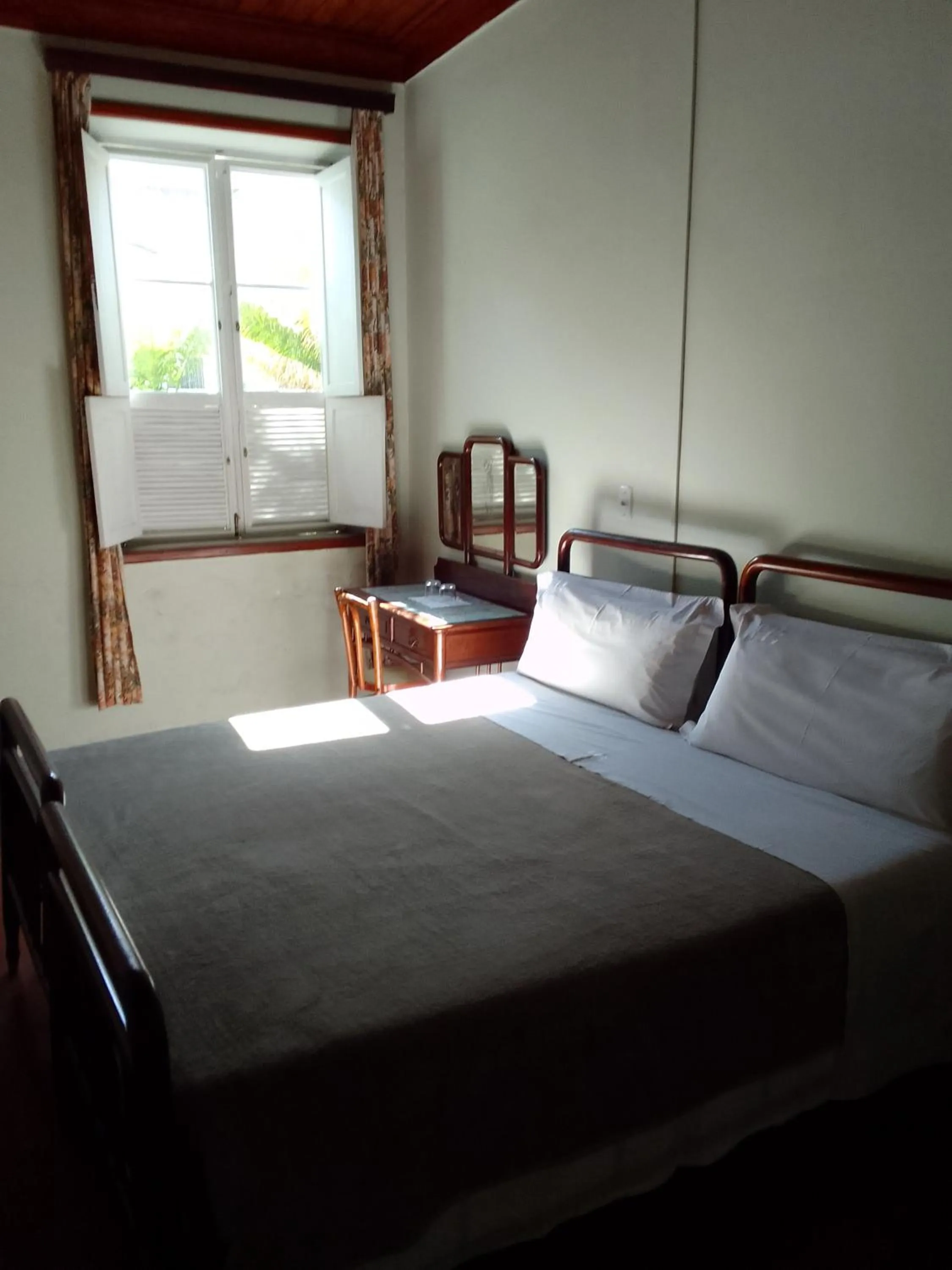 Bed in Hotel Bragança