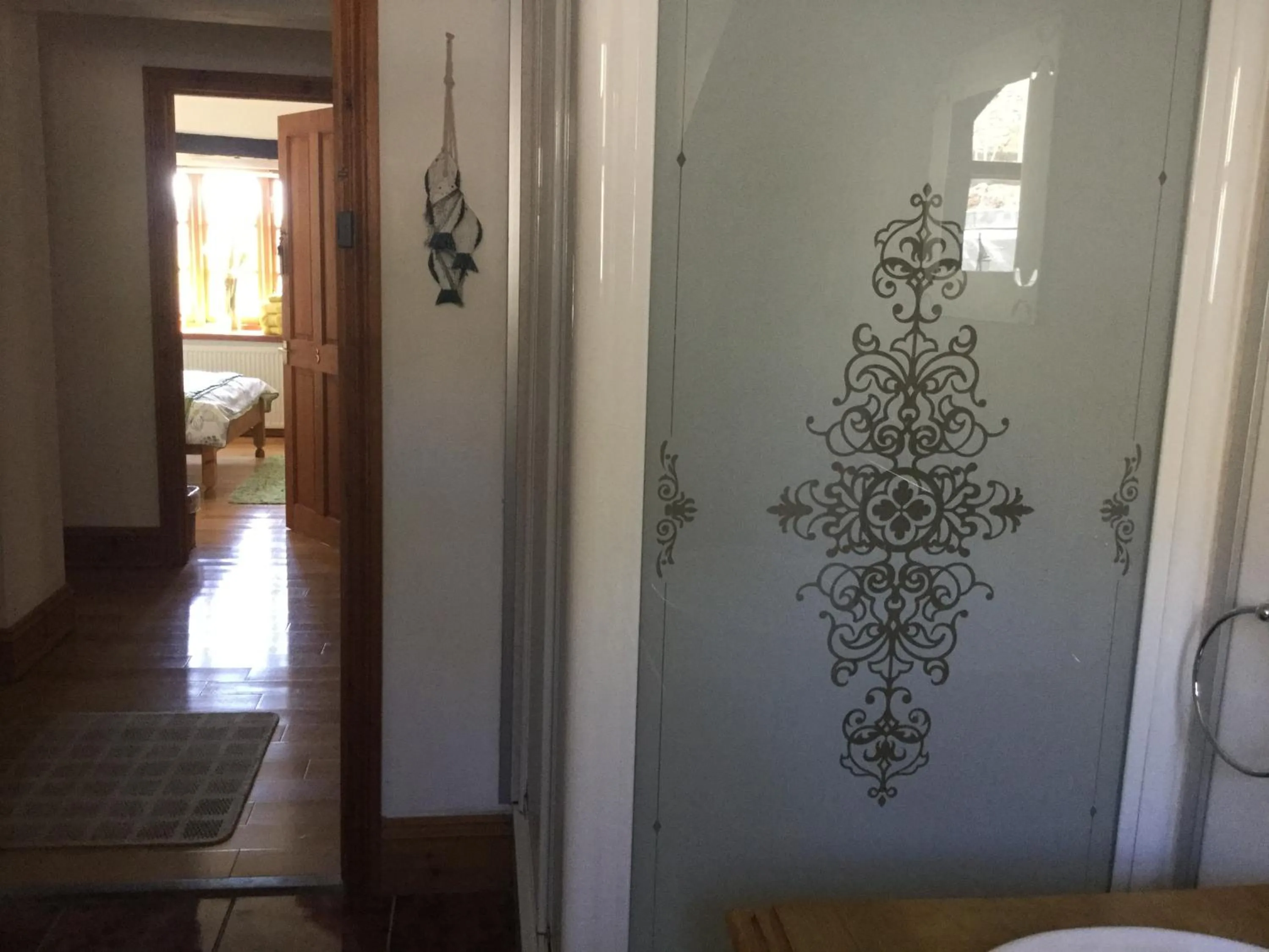 Bathroom in Coombe House B&B
