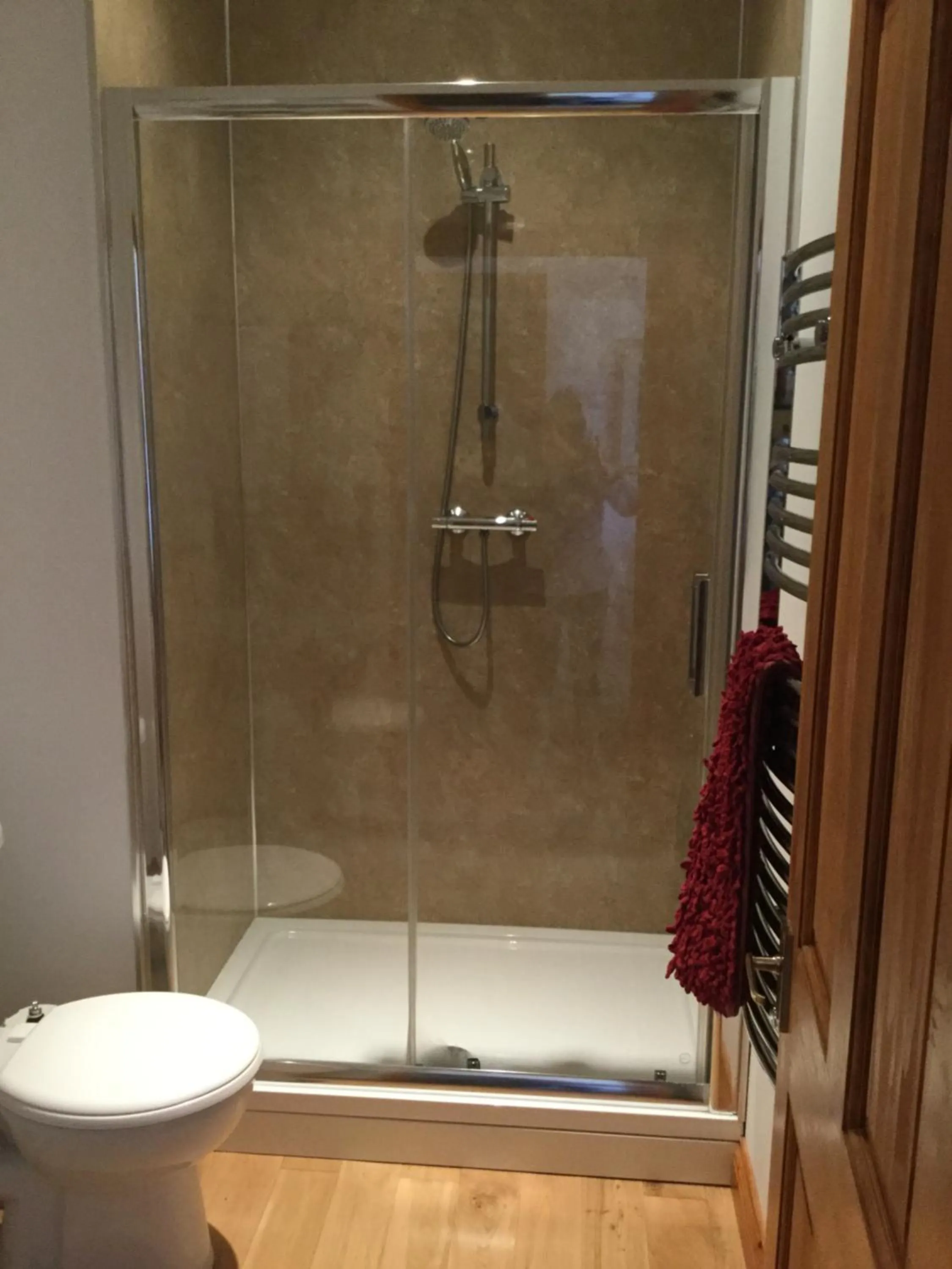 Bathroom in Coombe House B&B