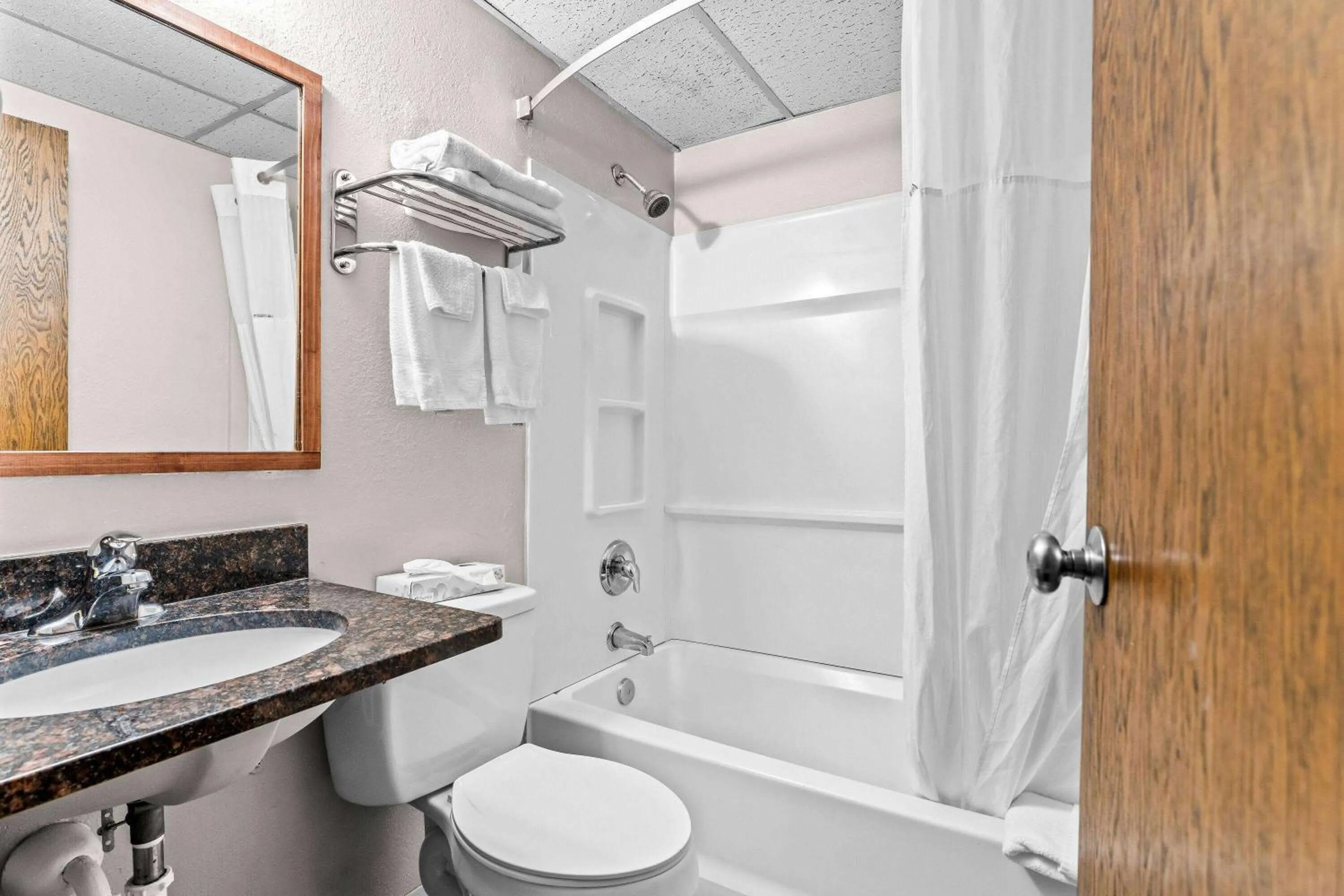 Bathroom in Days Inn by Wyndham Sioux Falls